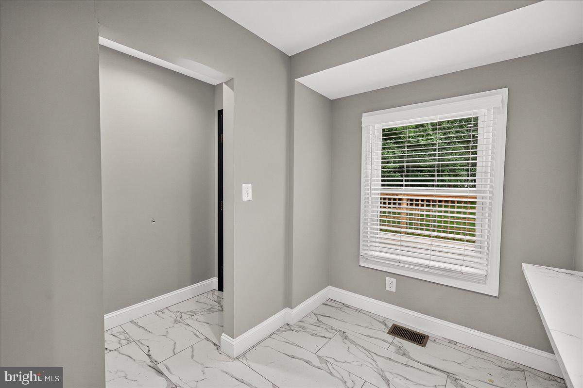 VALLEY VIEW - Residential
