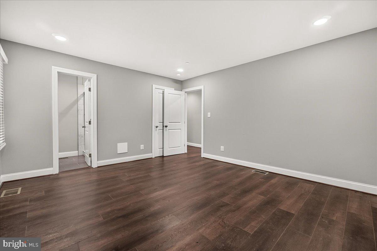 VALLEY VIEW - Residential