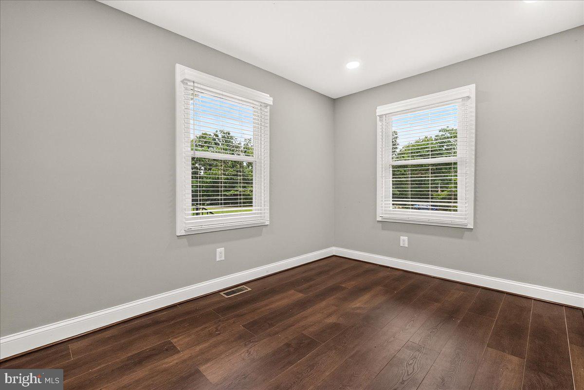 VALLEY VIEW - Residential