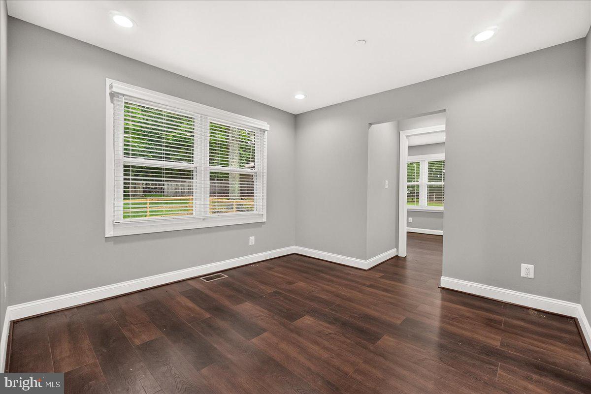 VALLEY VIEW - Residential