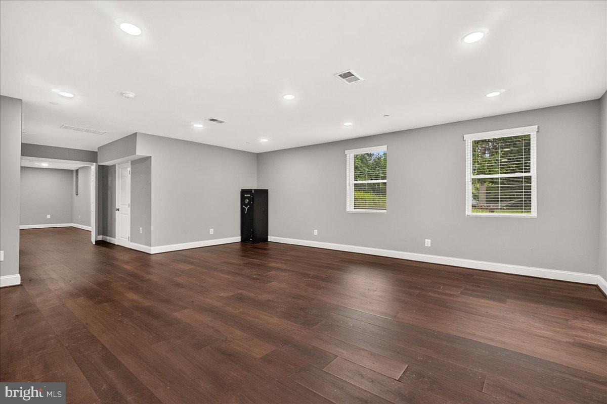VALLEY VIEW - Residential