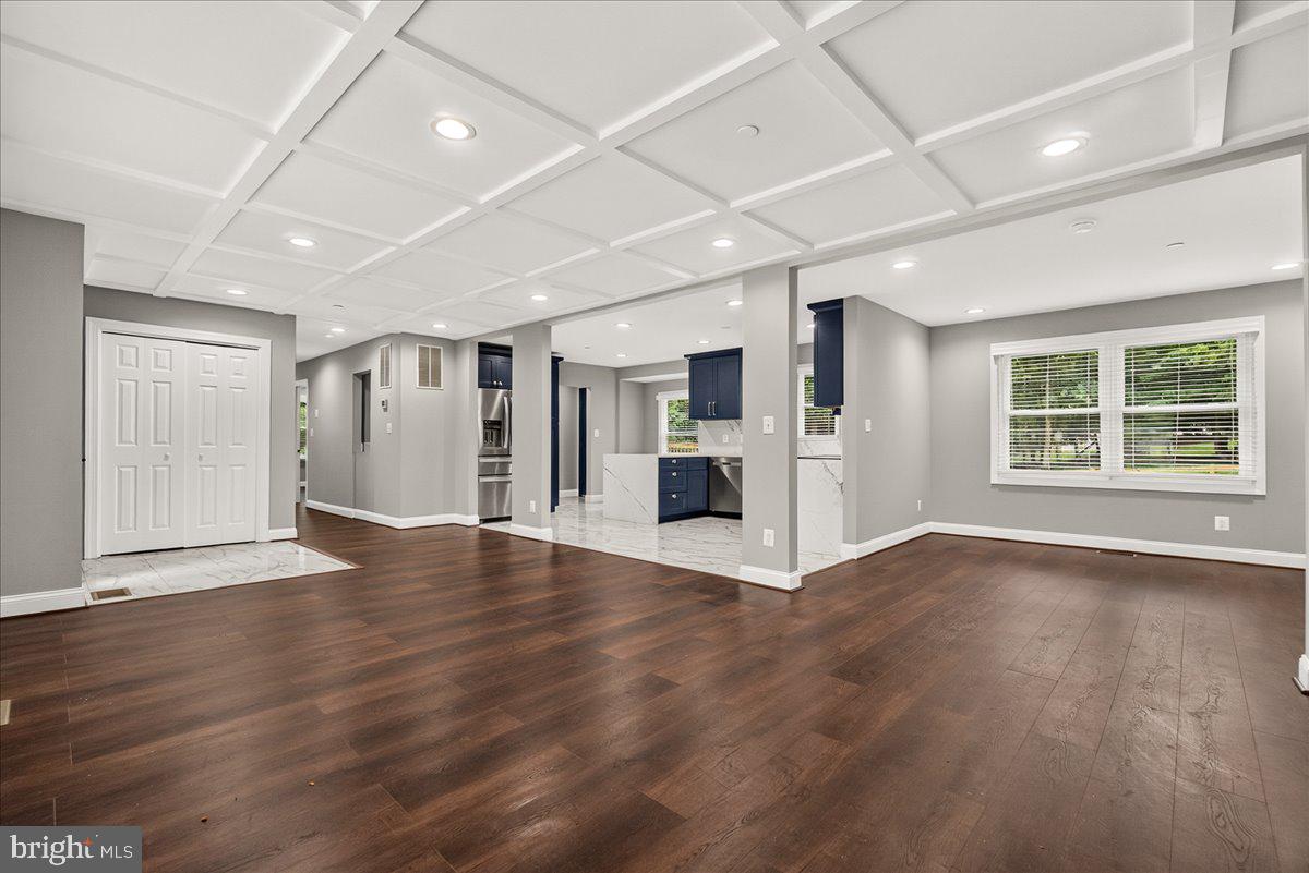 VALLEY VIEW - Residential