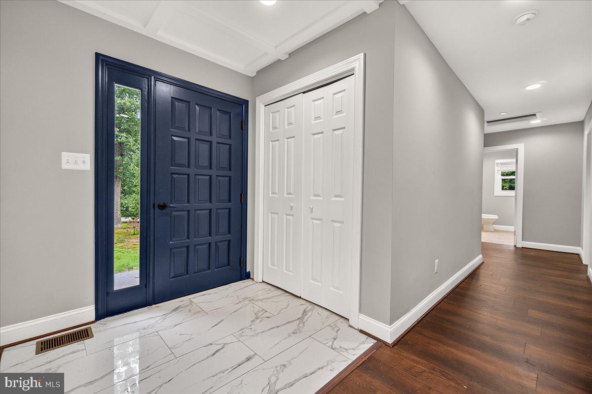 VALLEY VIEW - Residential