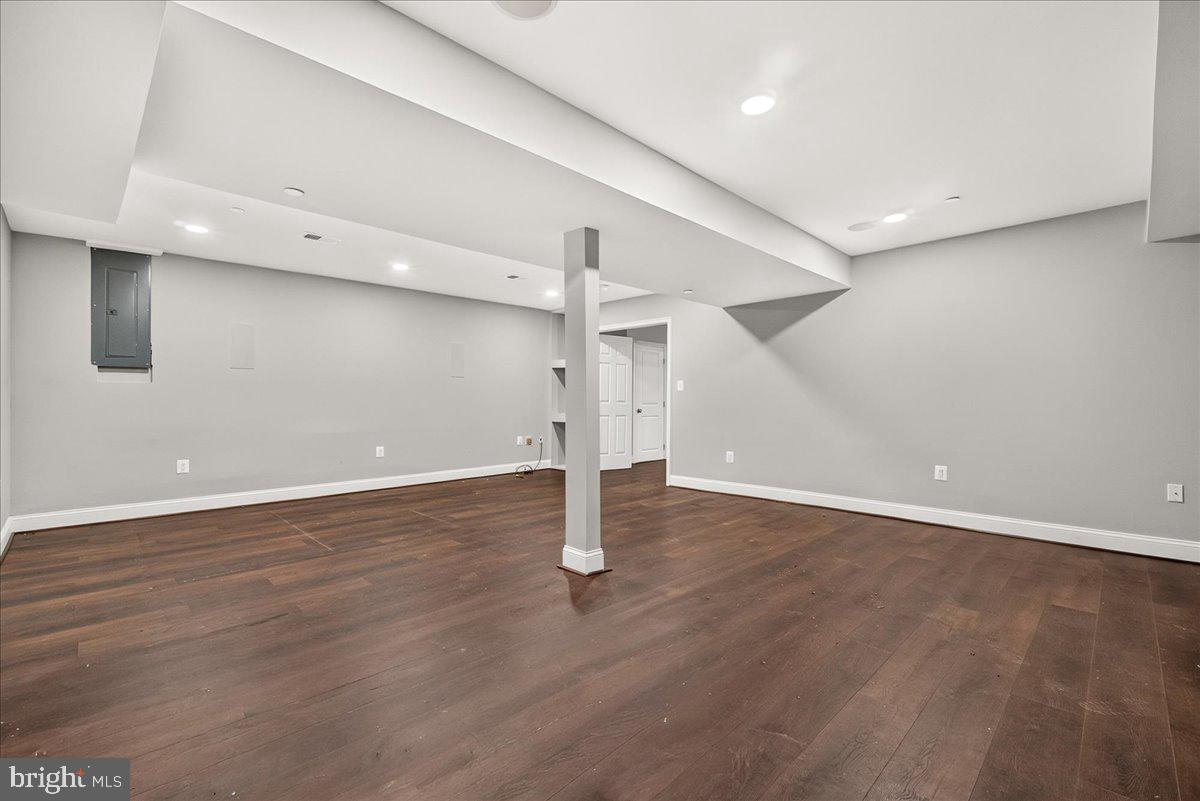 VALLEY VIEW - Residential