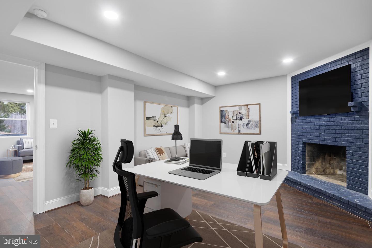 VALLEY VIEW - Residential