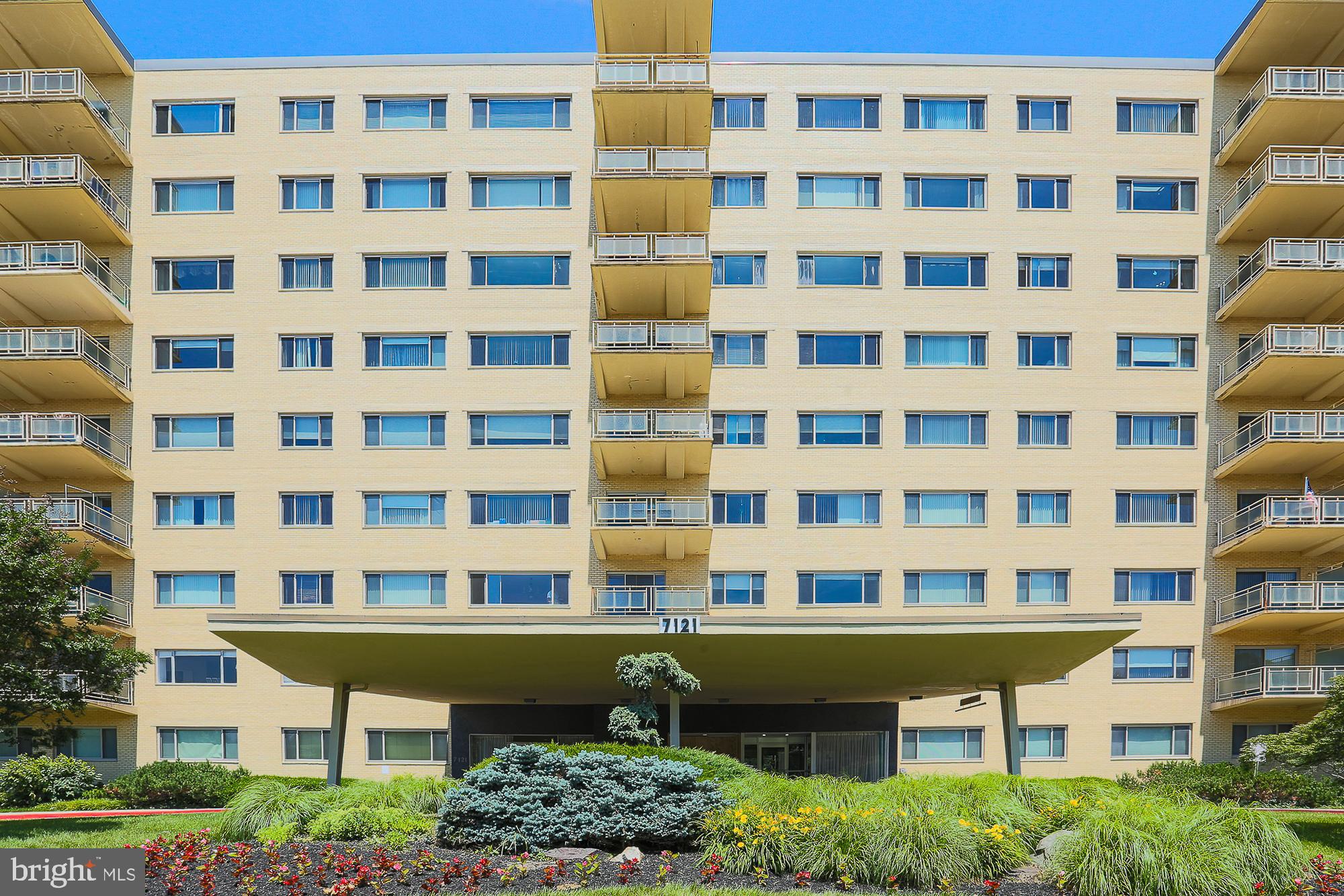 *** Owner has relocated.  Huge price reduction*** Rarely available 3 bedroom 2 bathroom condo on 2nd floor.  Open floor plan features updated kitchen with stainless steel appliances, granite countertops, double sink, laundry in unit, balcony.  Condo fees include gas and electric, water, trash, sewer and basic cable.