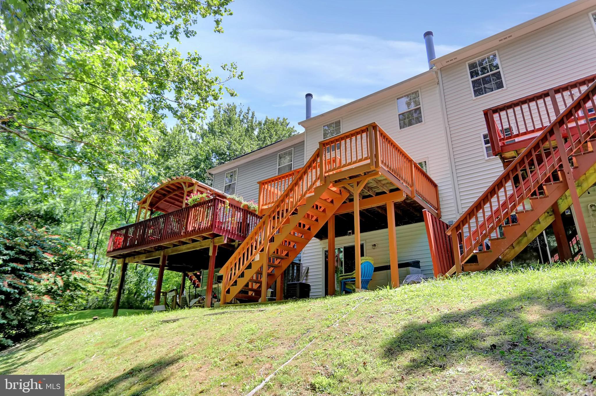 WORTHINGTON MEADOWS - Residential