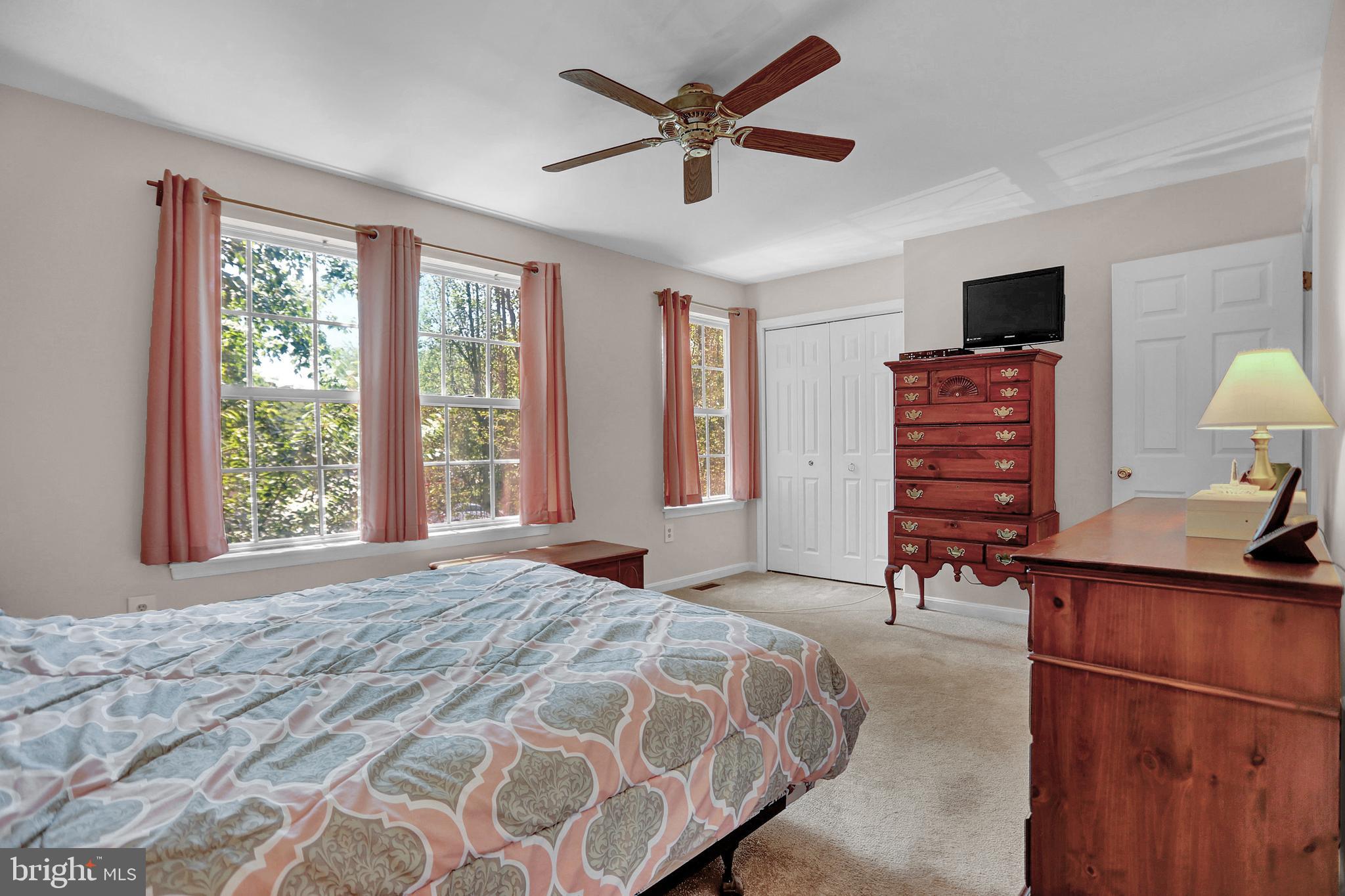 WORTHINGTON MEADOWS - Residential