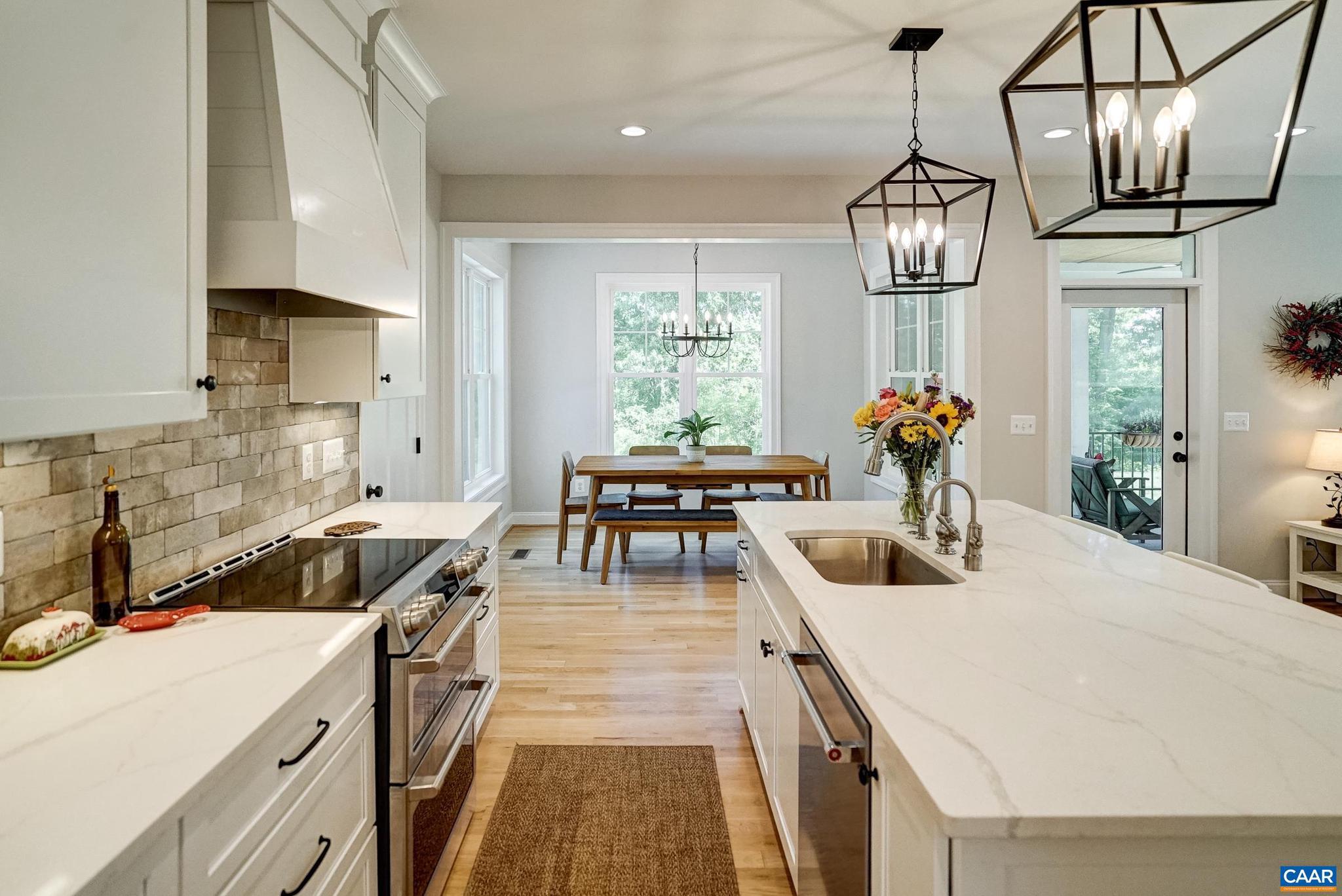 ROYAL ACRES - Residential