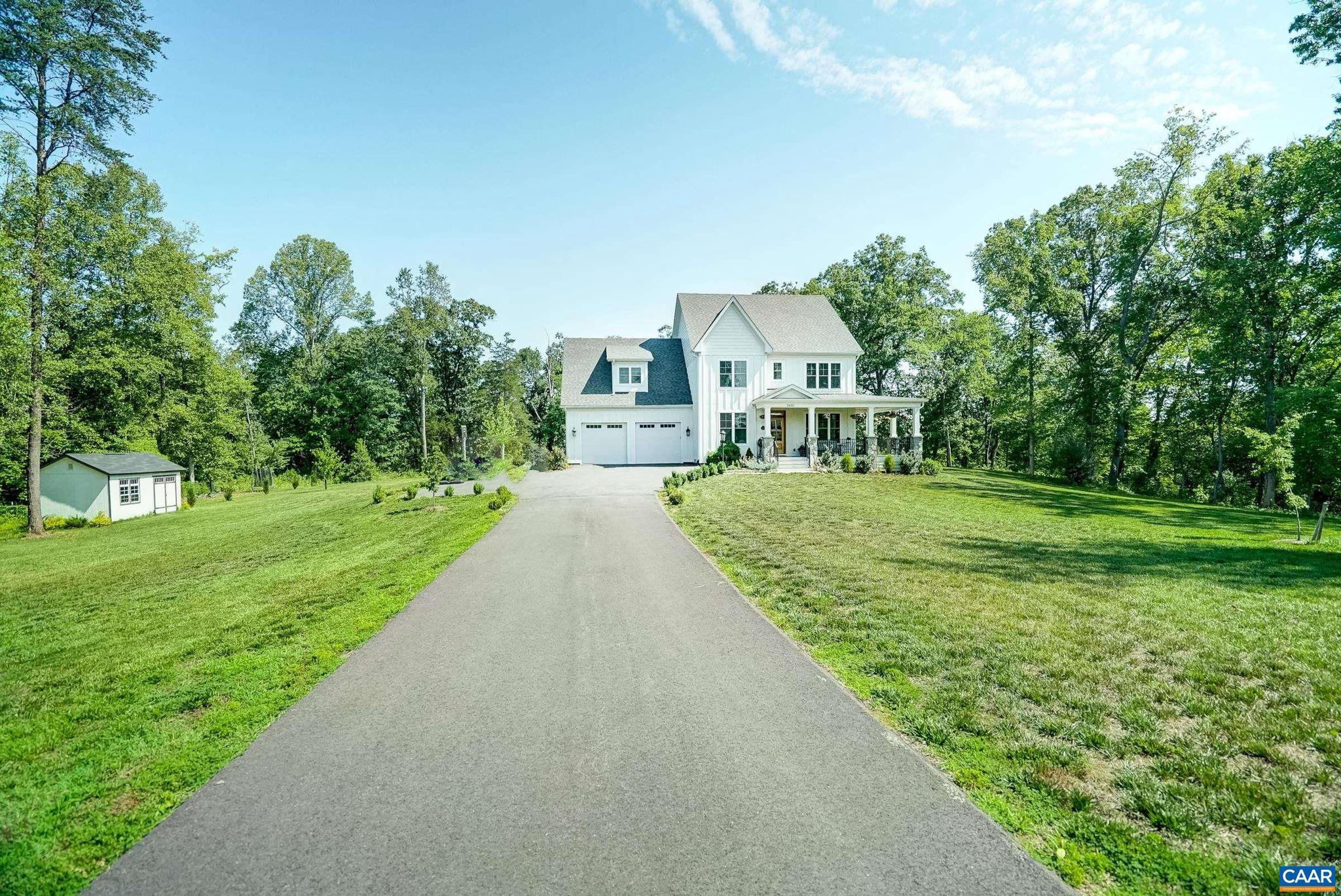 ROYAL ACRES - Residential