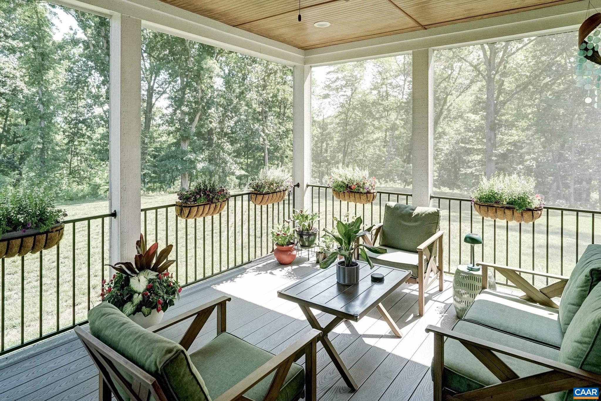ROYAL ACRES - Residential