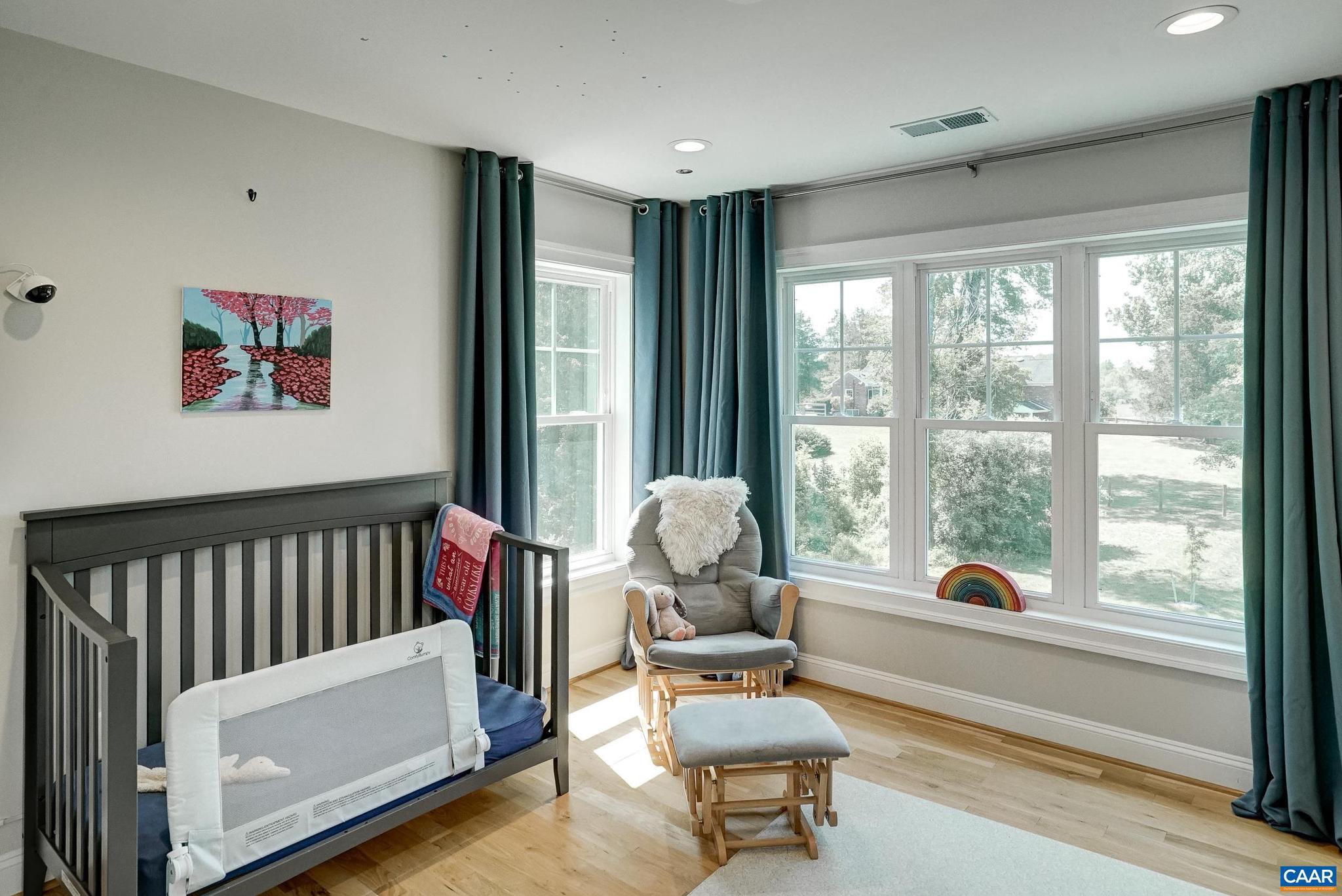 ROYAL ACRES - Residential