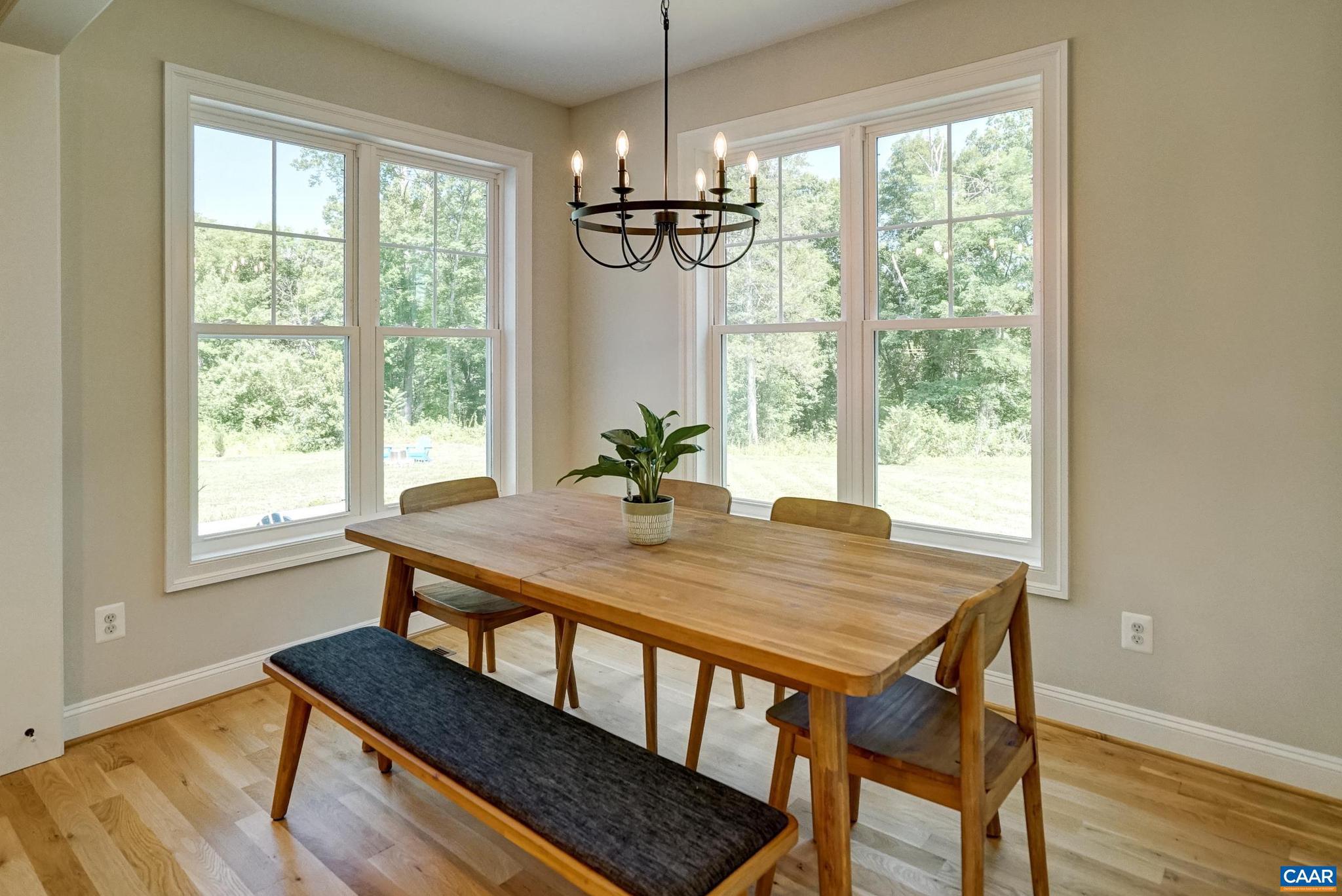 ROYAL ACRES - Residential