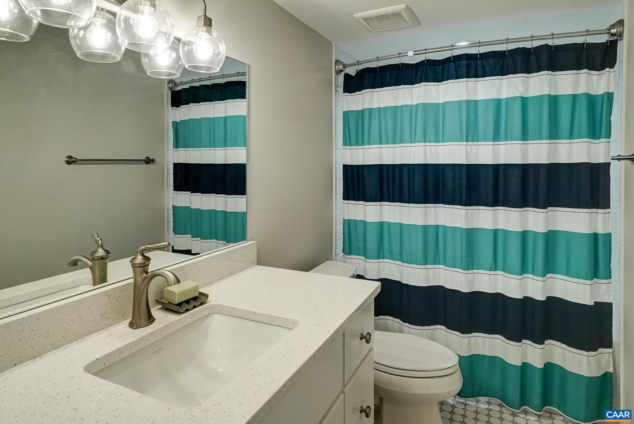 ROYAL ACRES - Residential