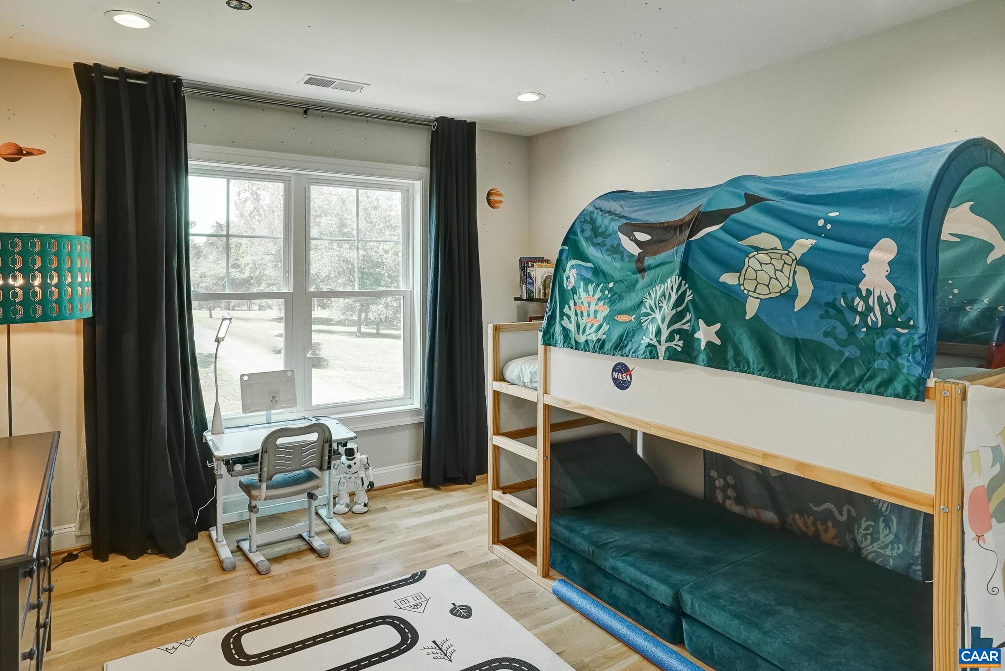ROYAL ACRES - Residential