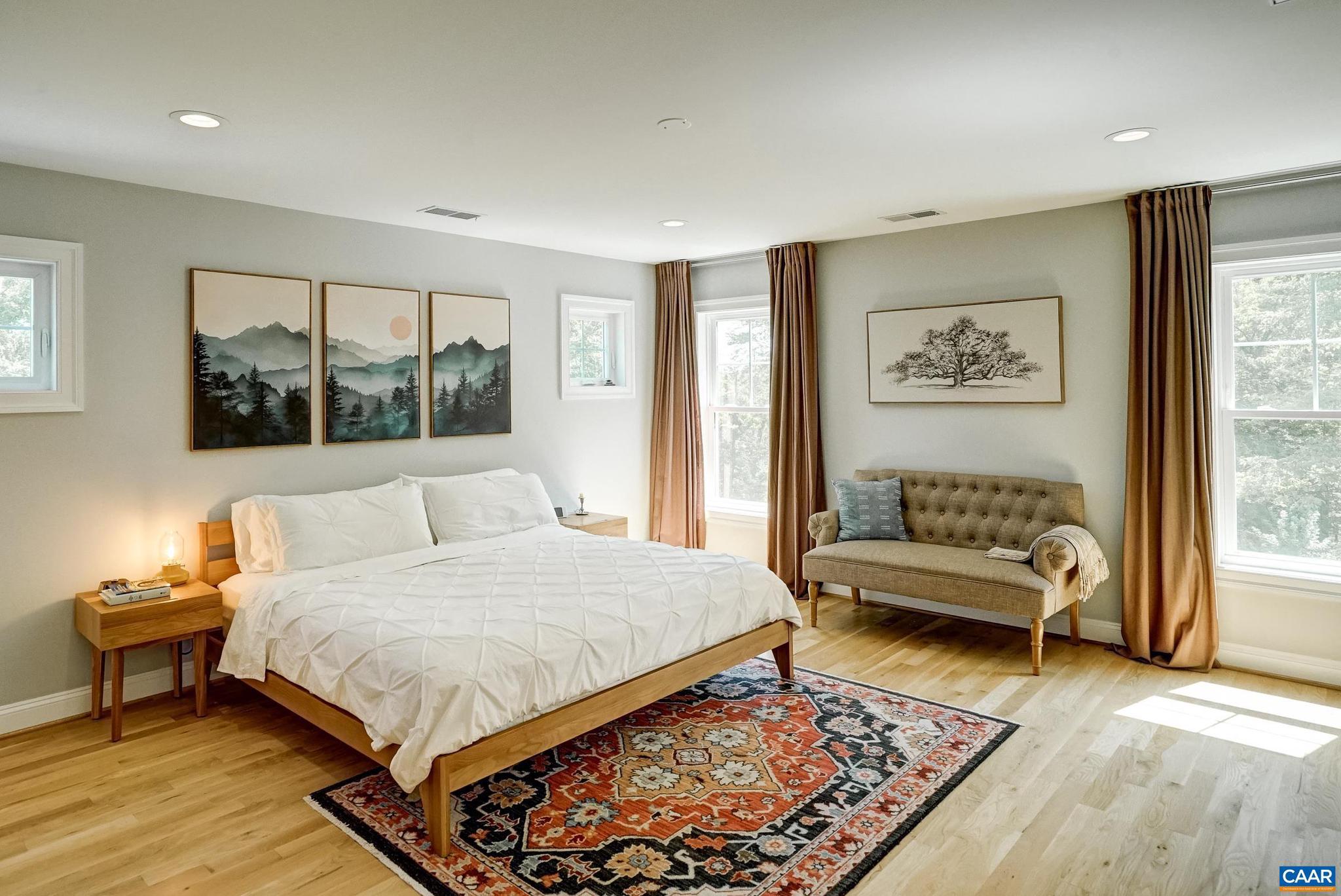 ROYAL ACRES - Residential