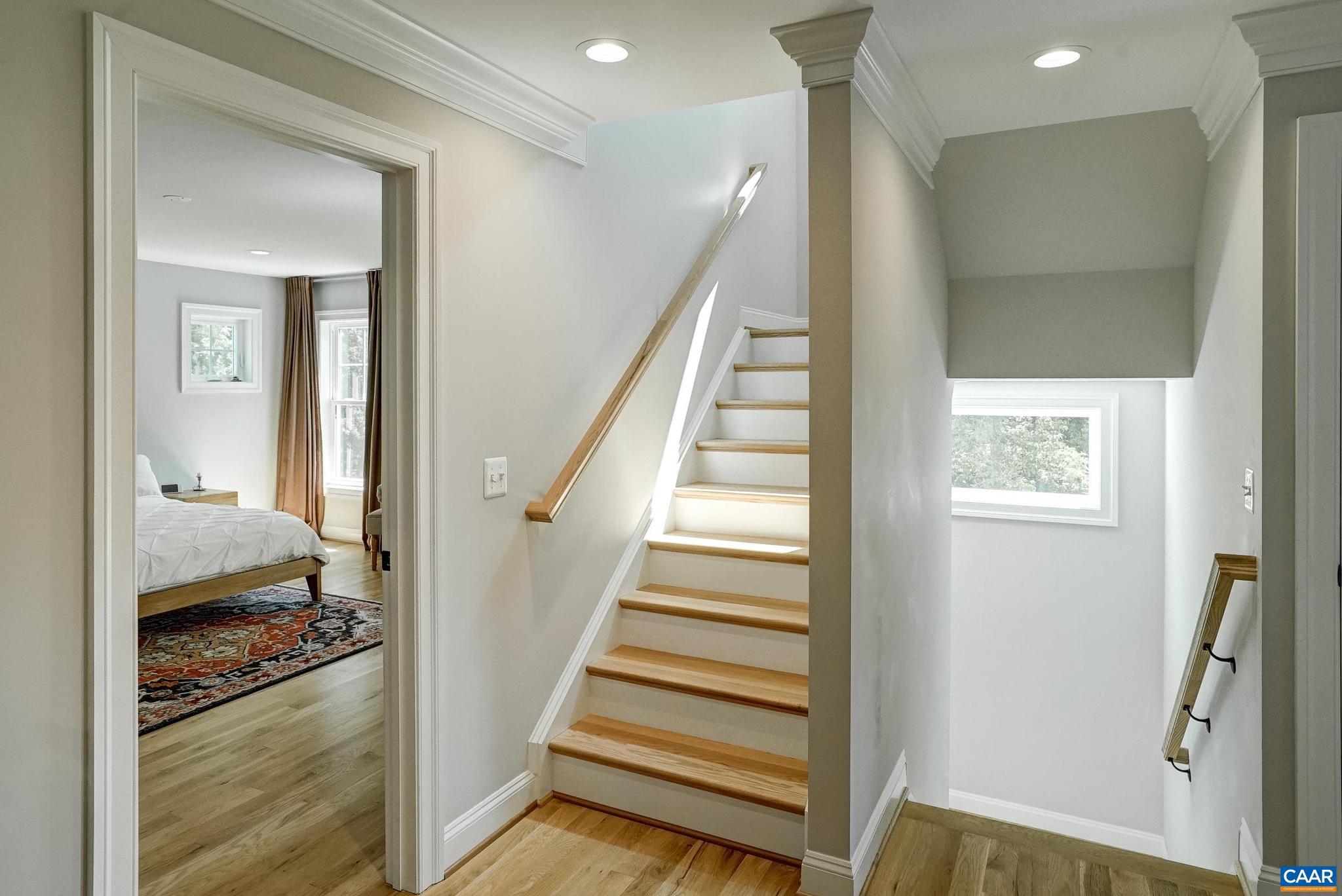 ROYAL ACRES - Residential