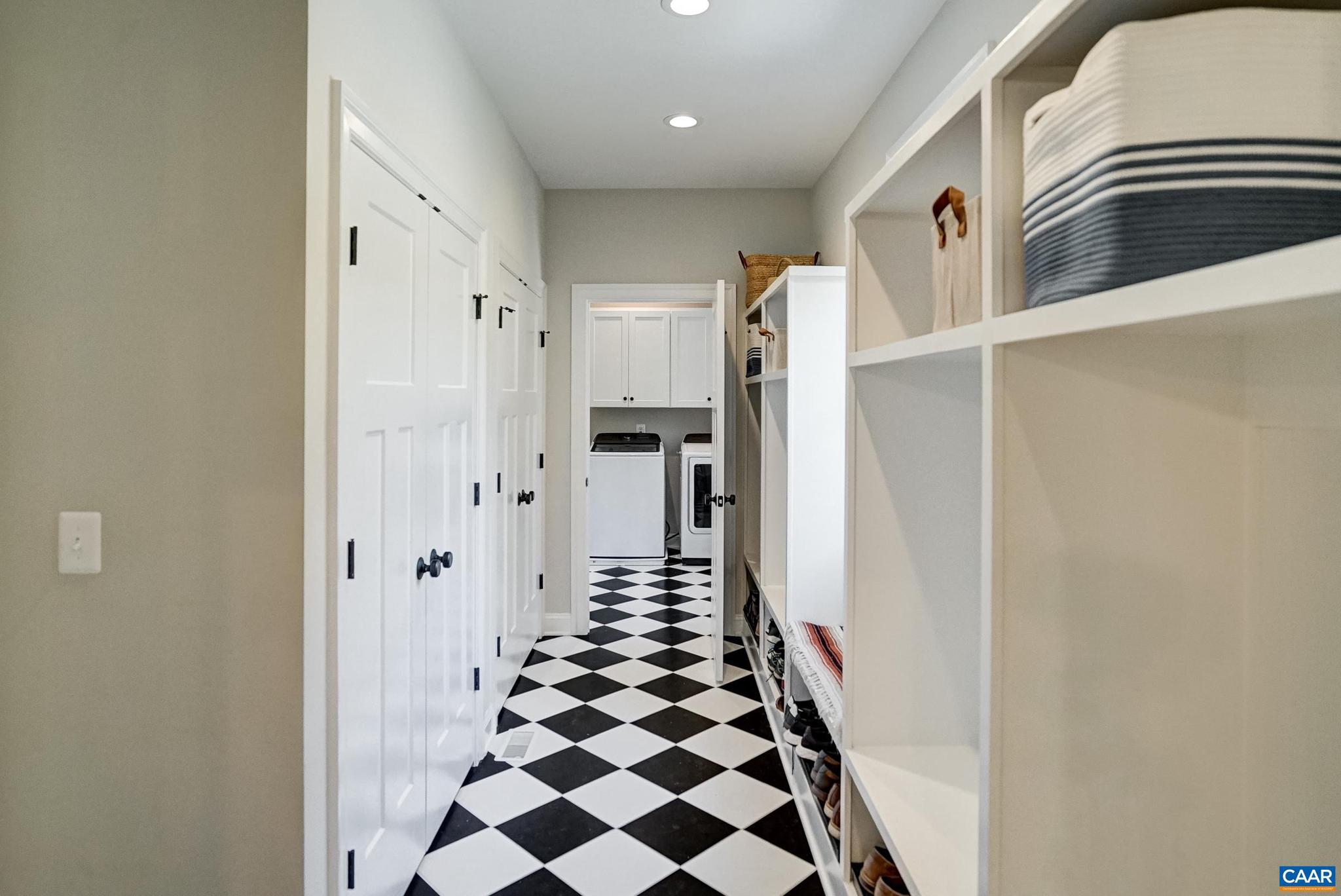ROYAL ACRES - Residential