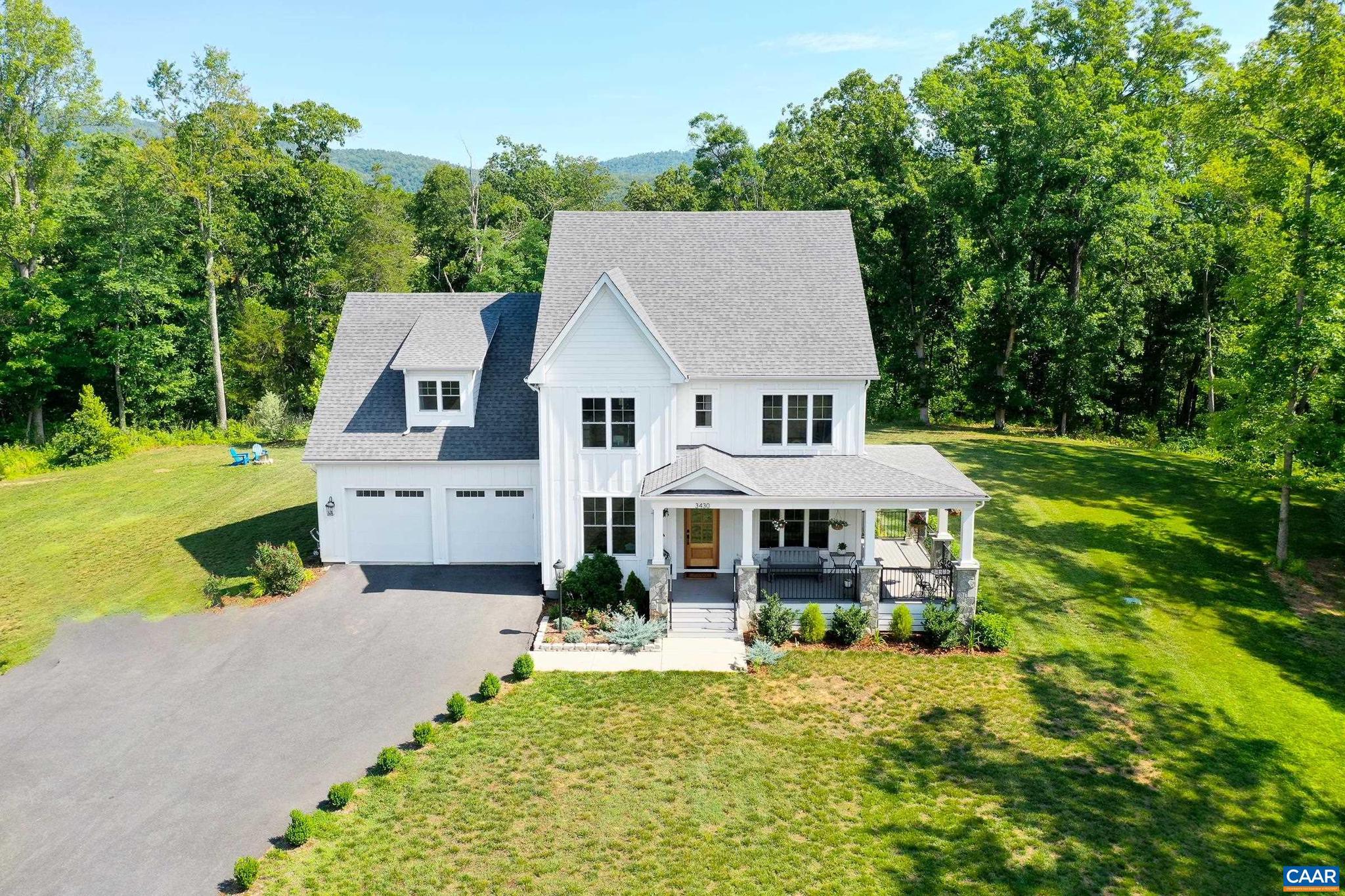 ROYAL ACRES - Residential