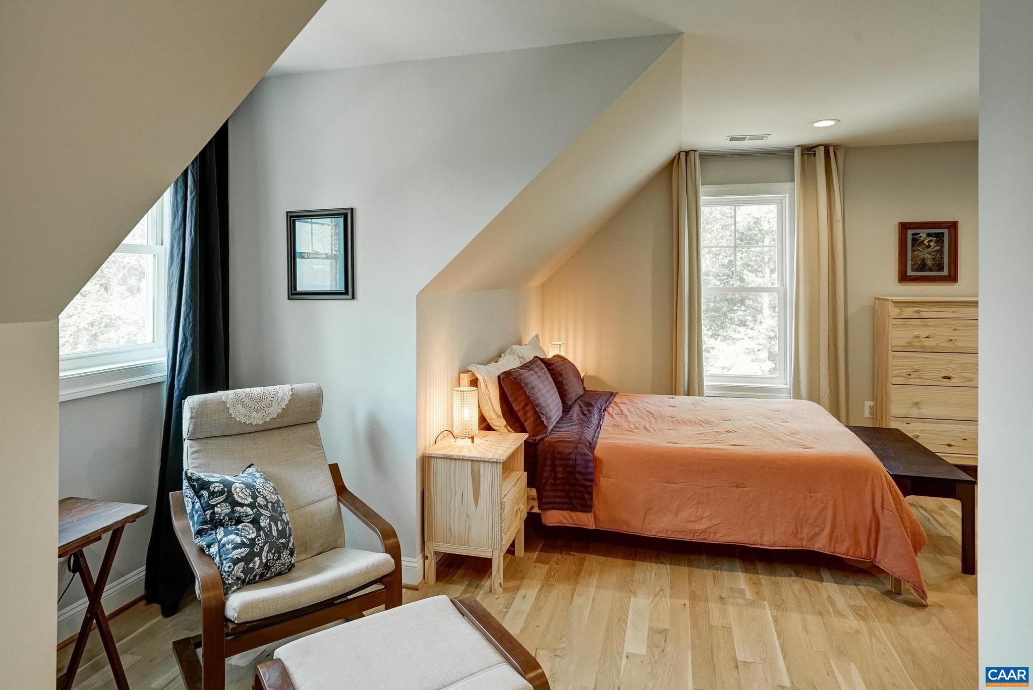 ROYAL ACRES - Residential
