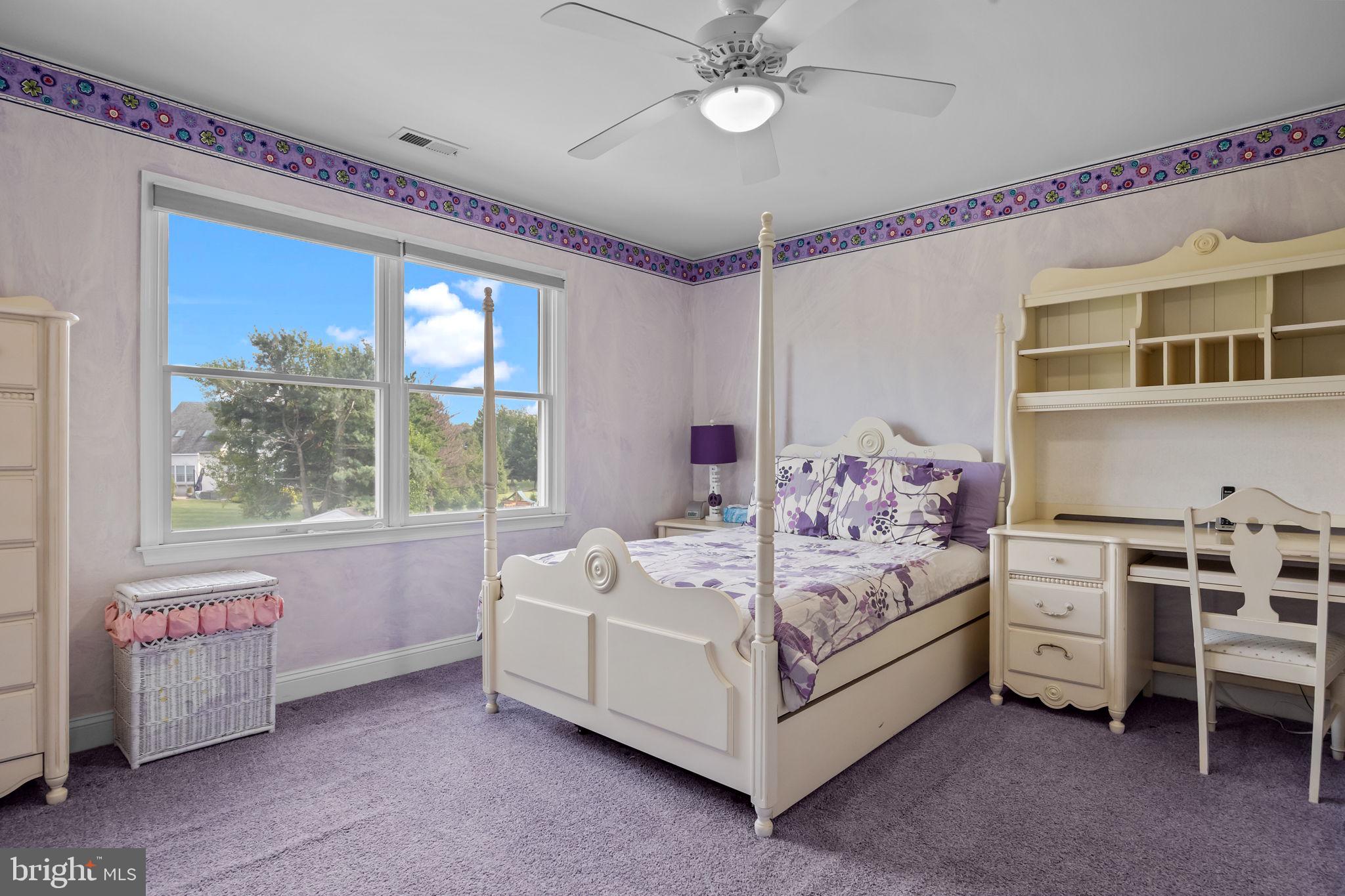 NORTHAMPTON CHASE - Residential