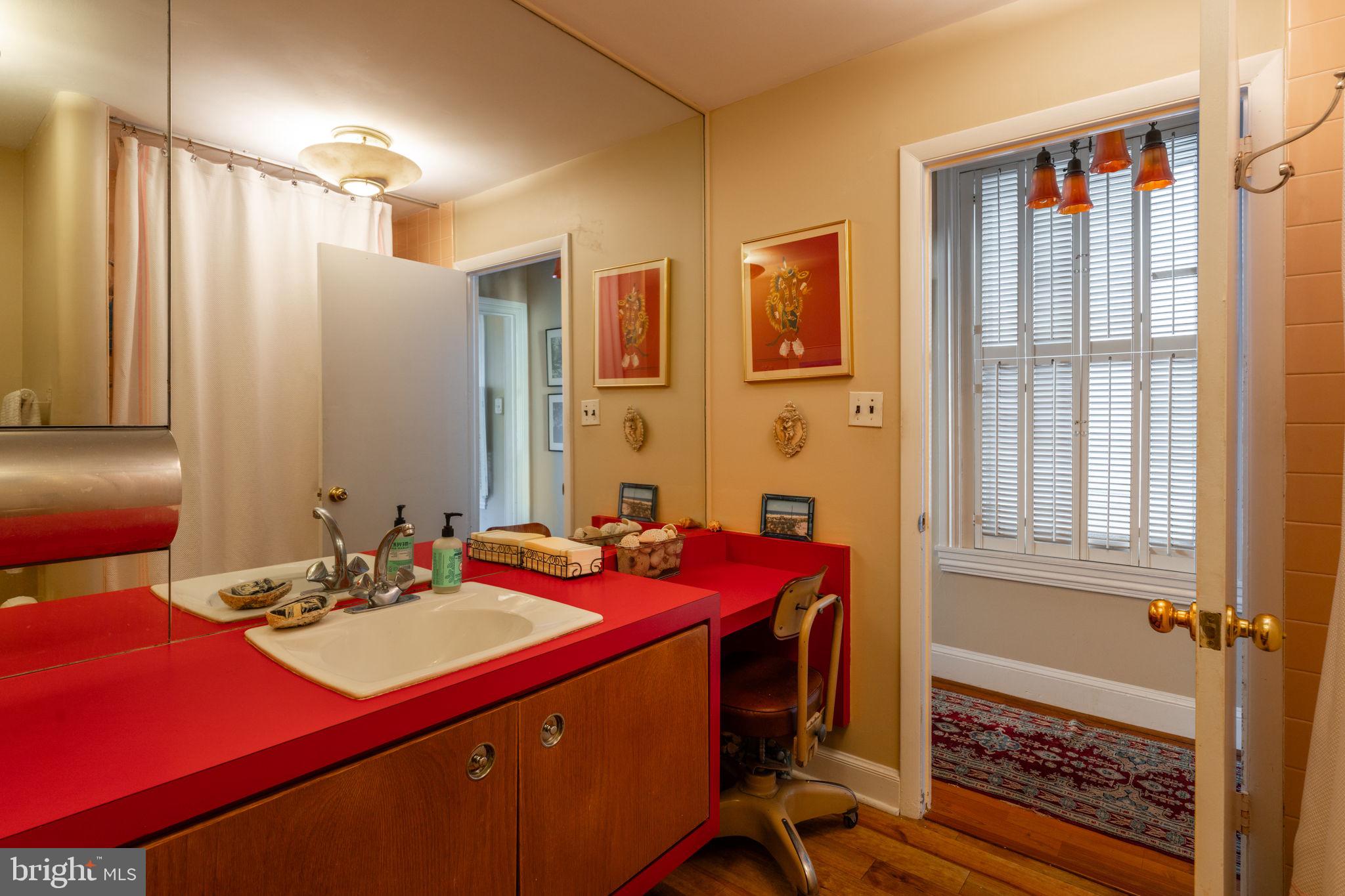 FAIRMOUNT - Residential