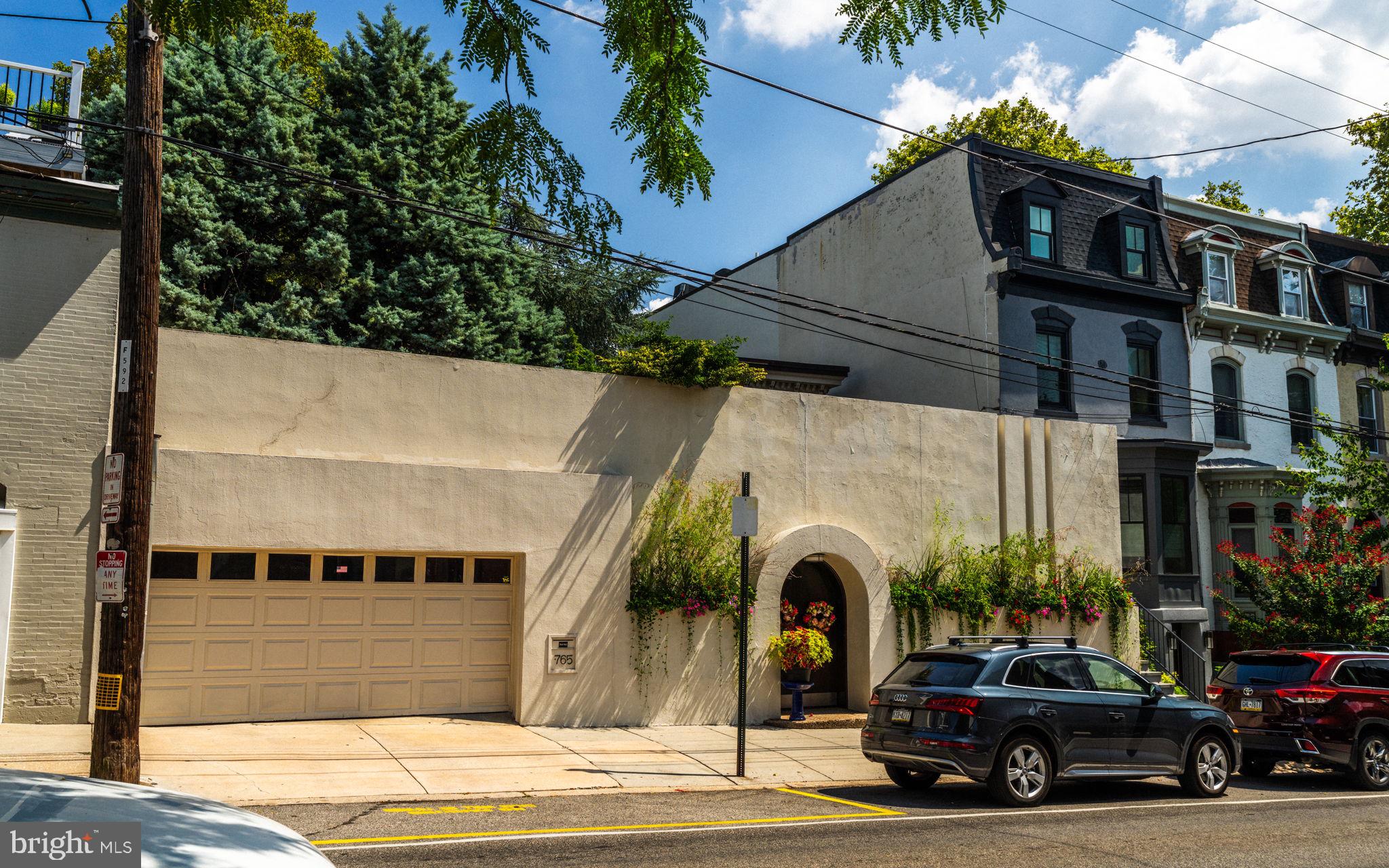 FAIRMOUNT - Residential