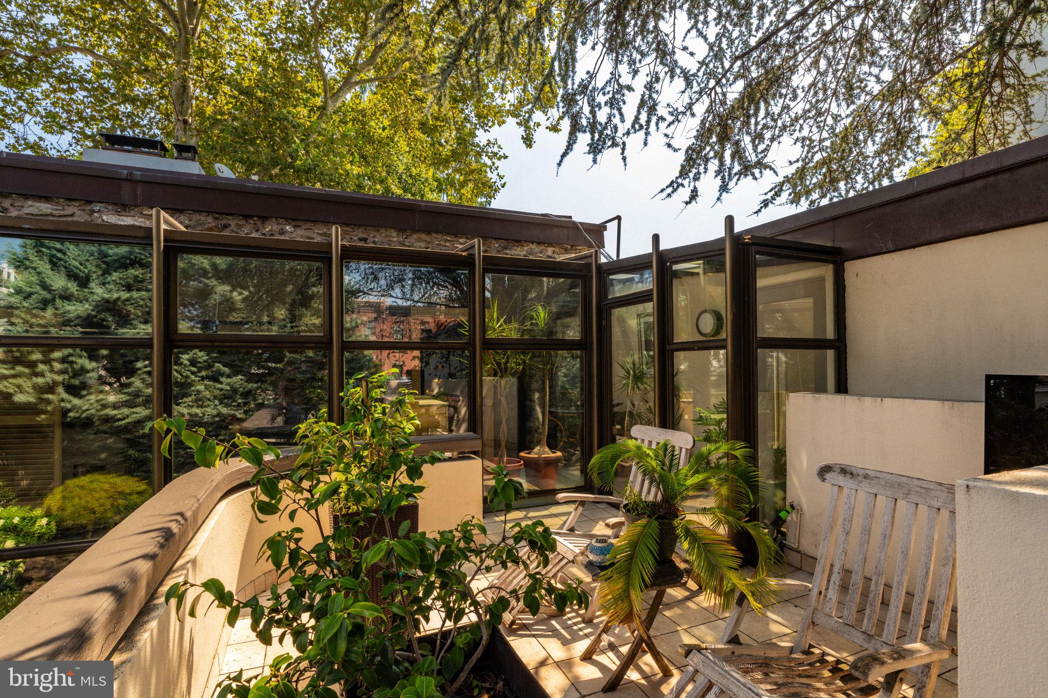 FAIRMOUNT - Residential