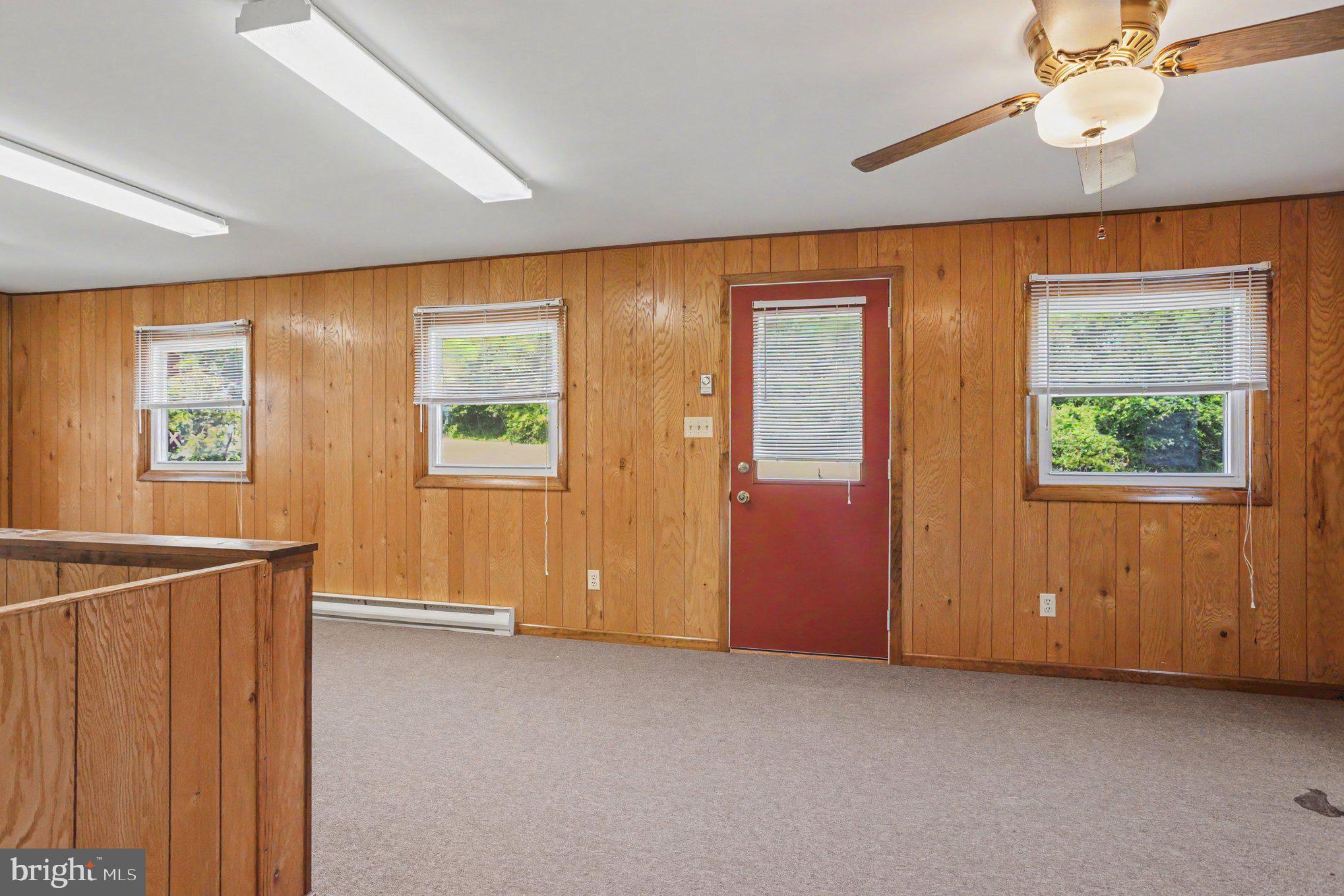 KINGSVILLE - Residential
