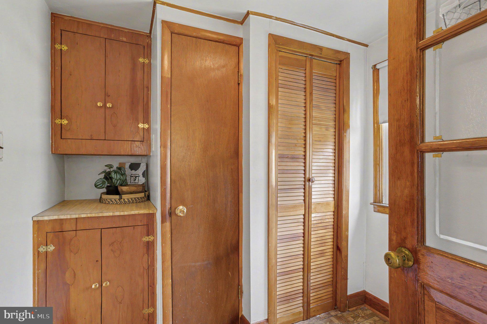 KINGSVILLE - Residential