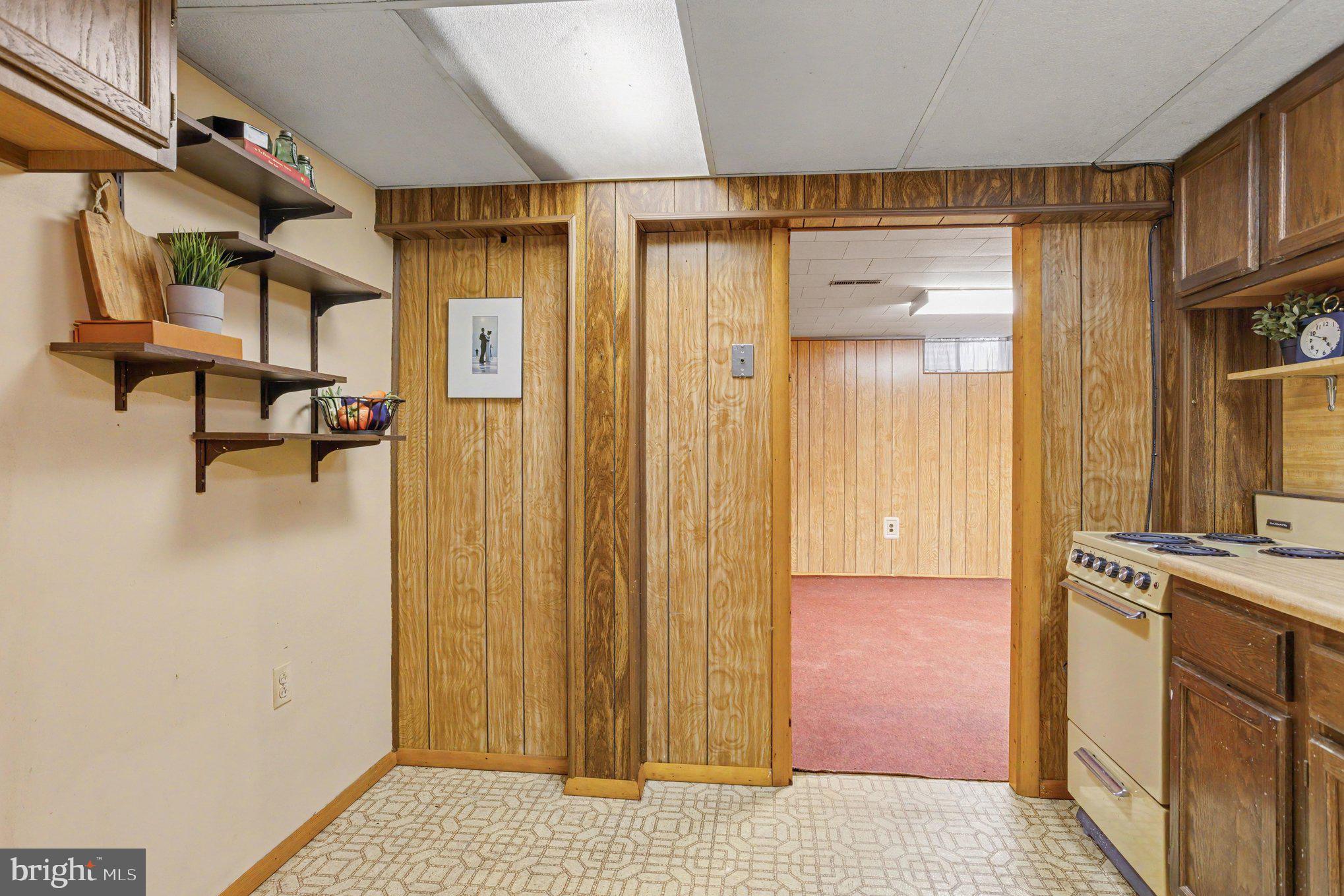KINGSVILLE - Residential