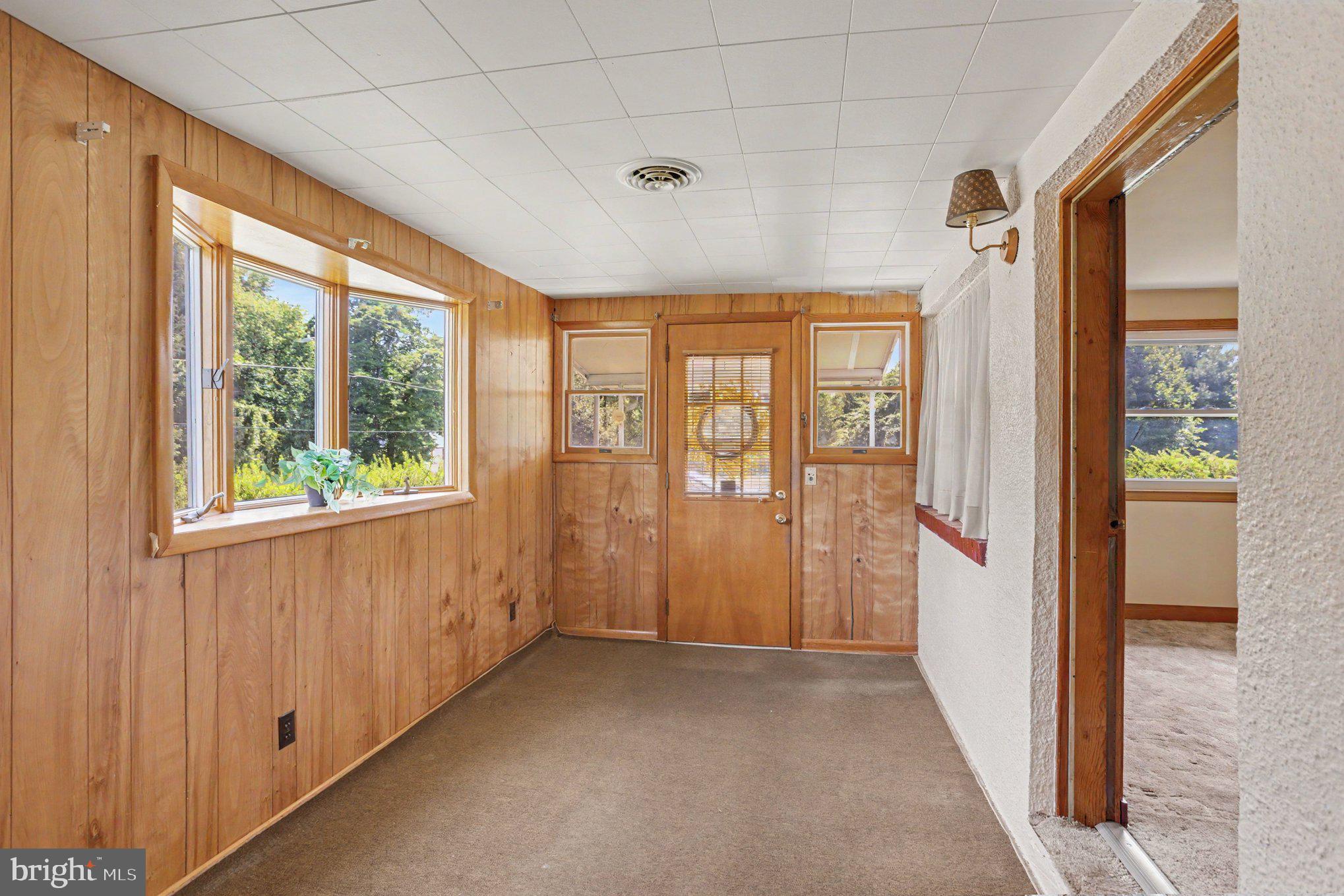KINGSVILLE - Residential