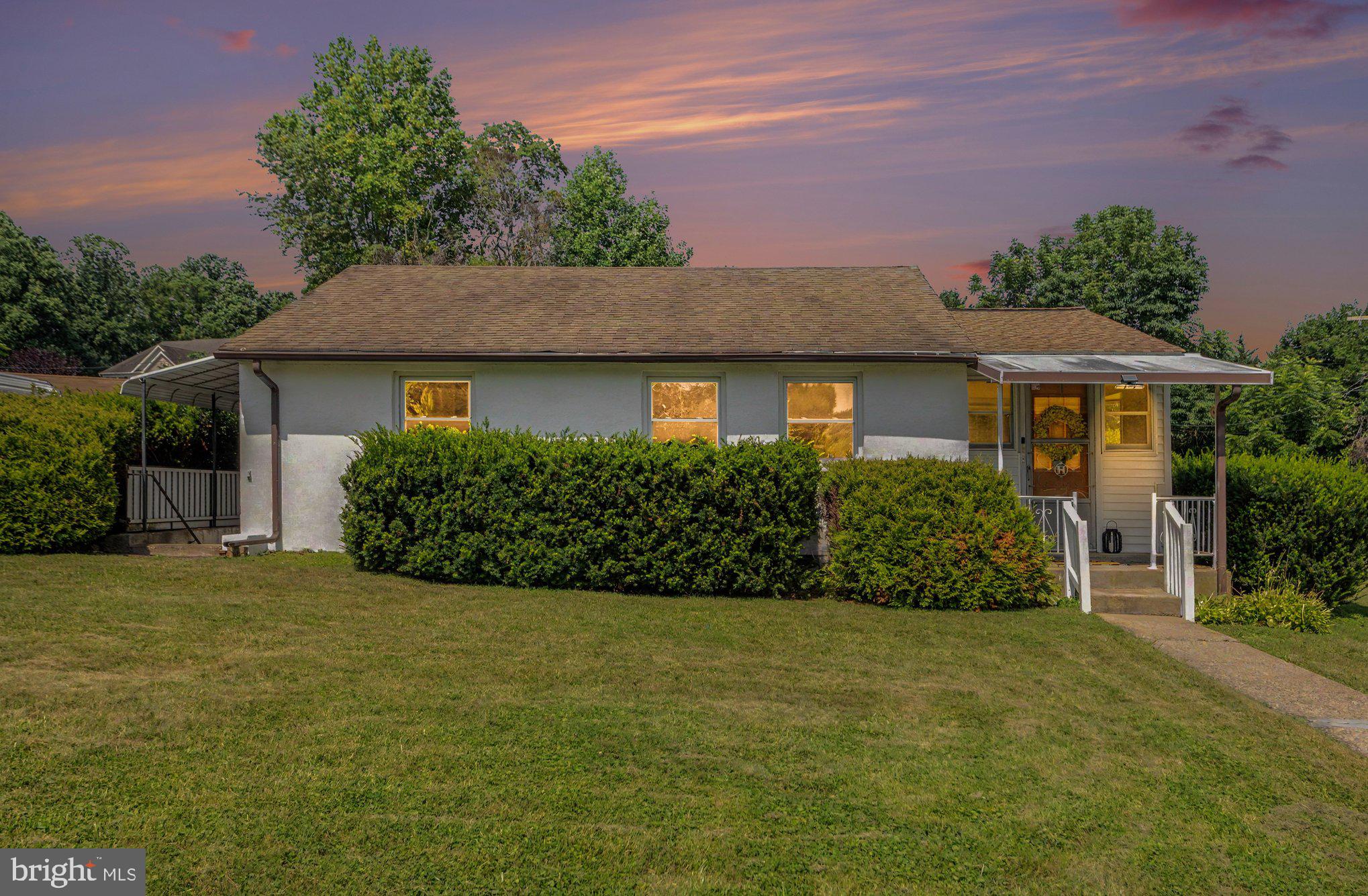 KINGSVILLE - Residential