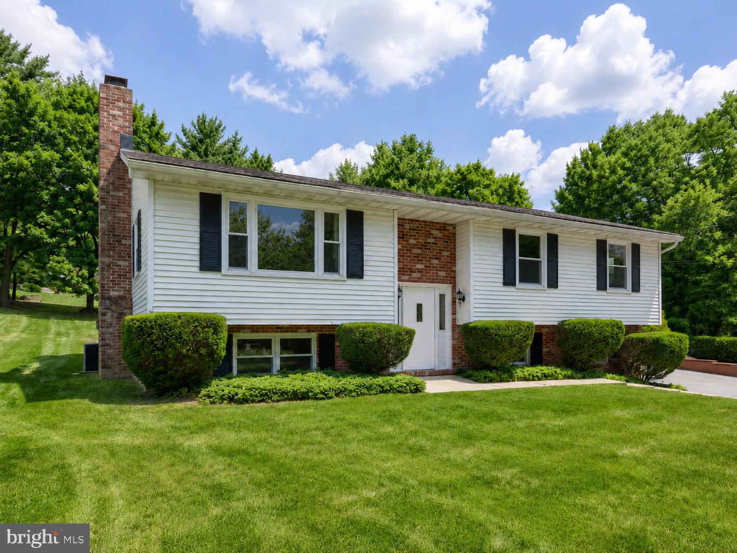 HARRISBURG PIKE - Residential