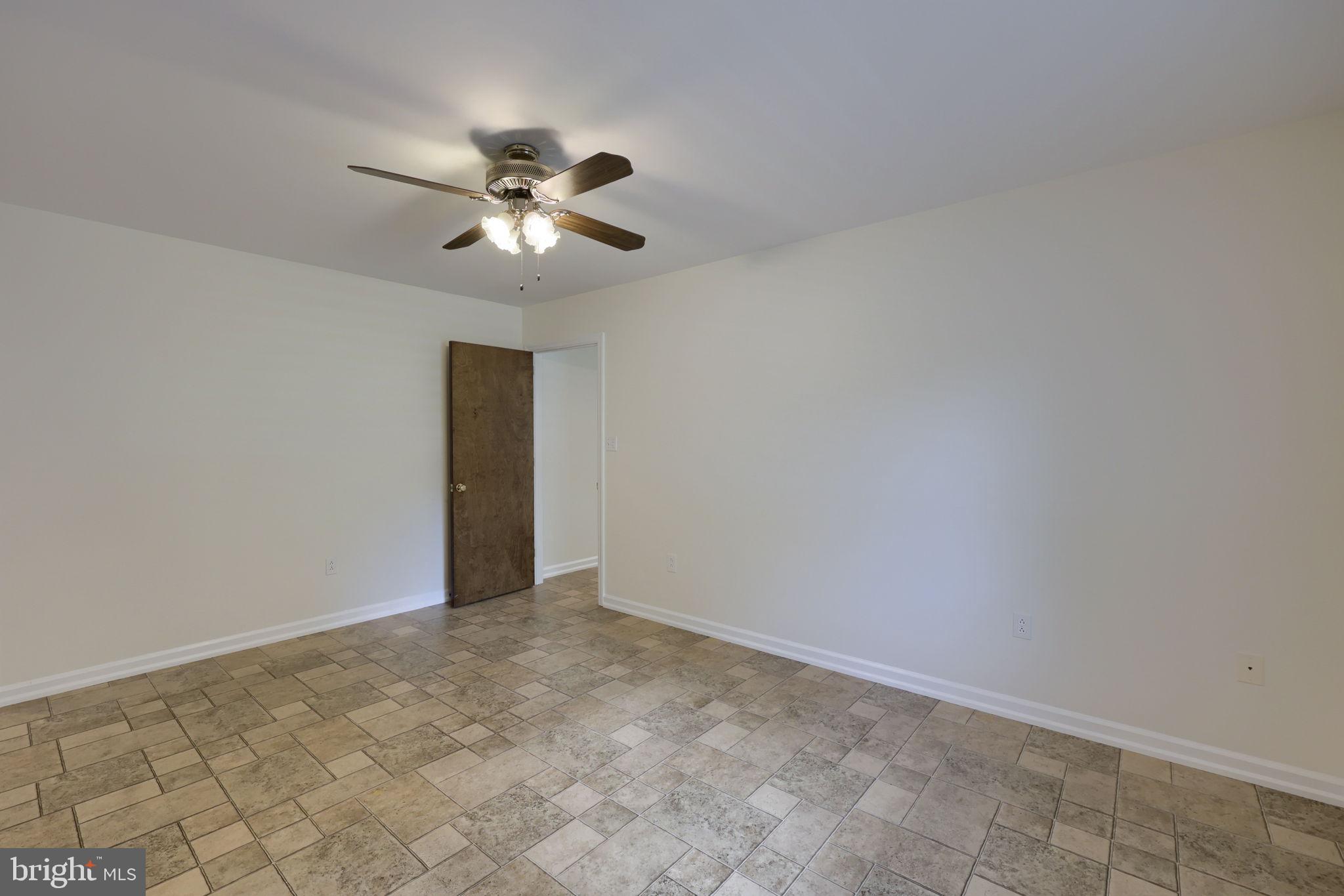 HARRISBURG PIKE - Residential