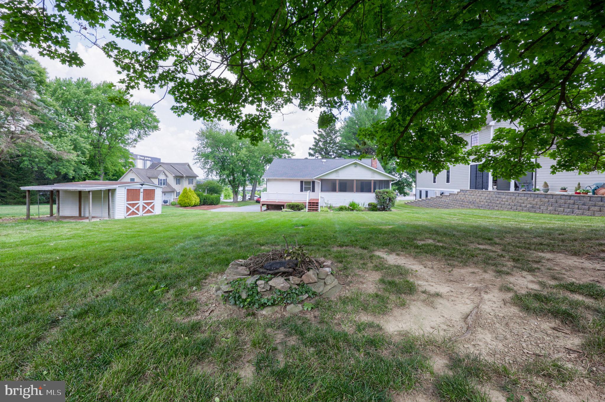 HARRISBURG PIKE - Residential