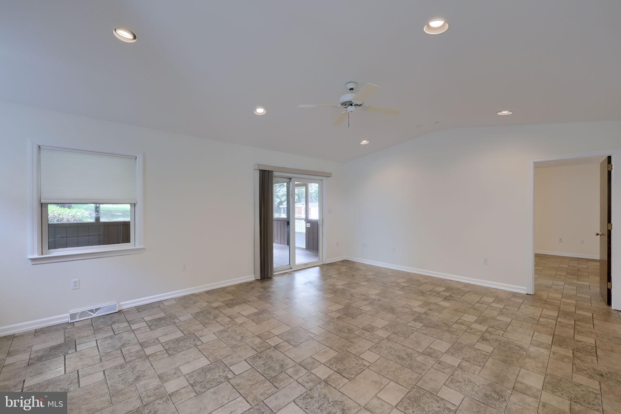 HARRISBURG PIKE - Residential
