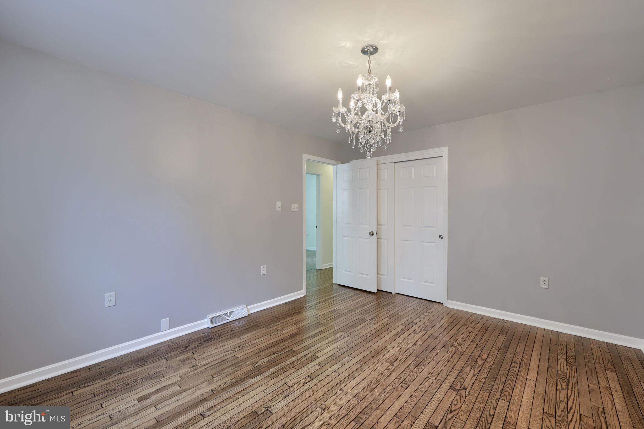 HARRISBURG PIKE - Residential