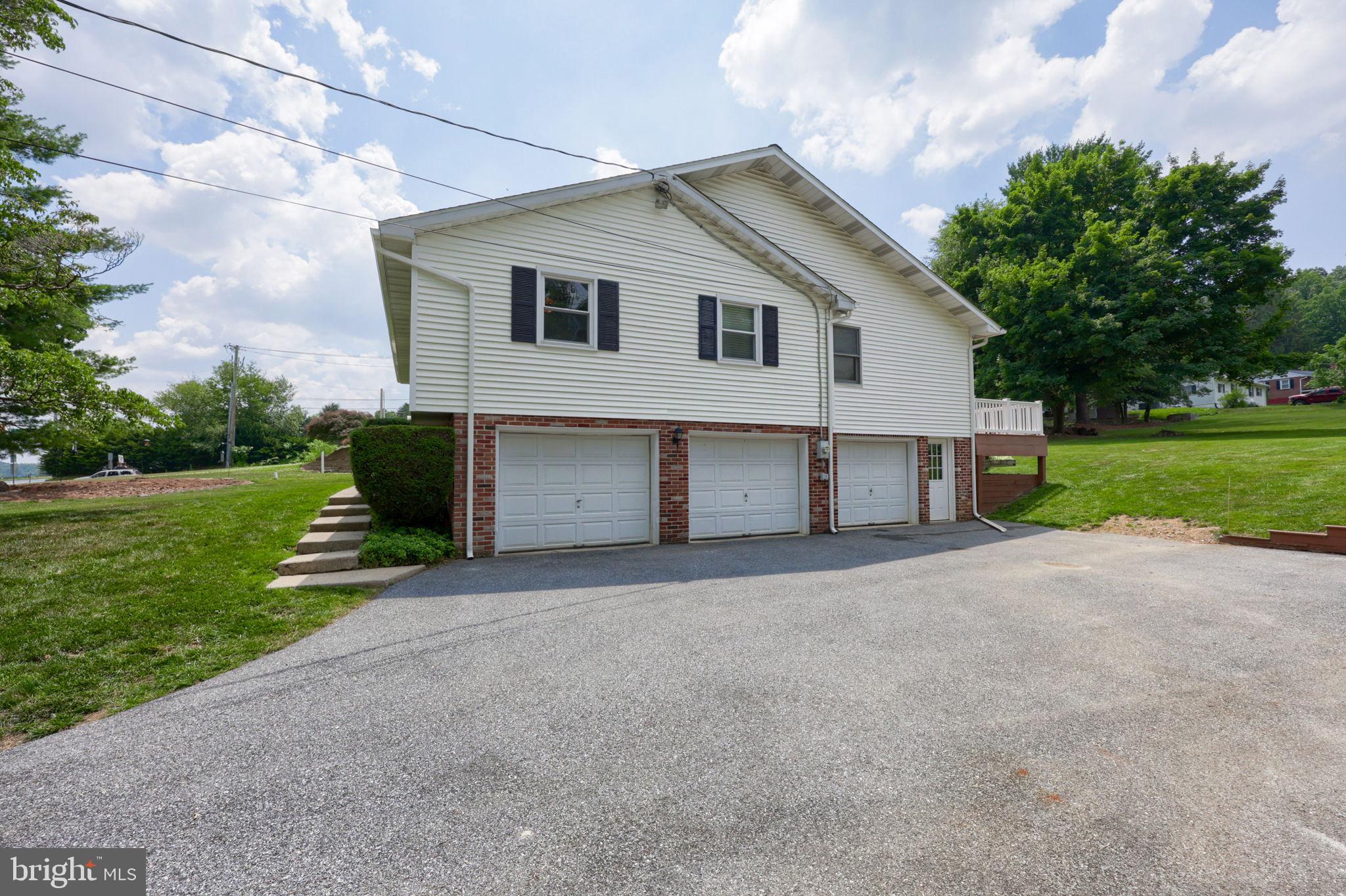 HARRISBURG PIKE - Residential