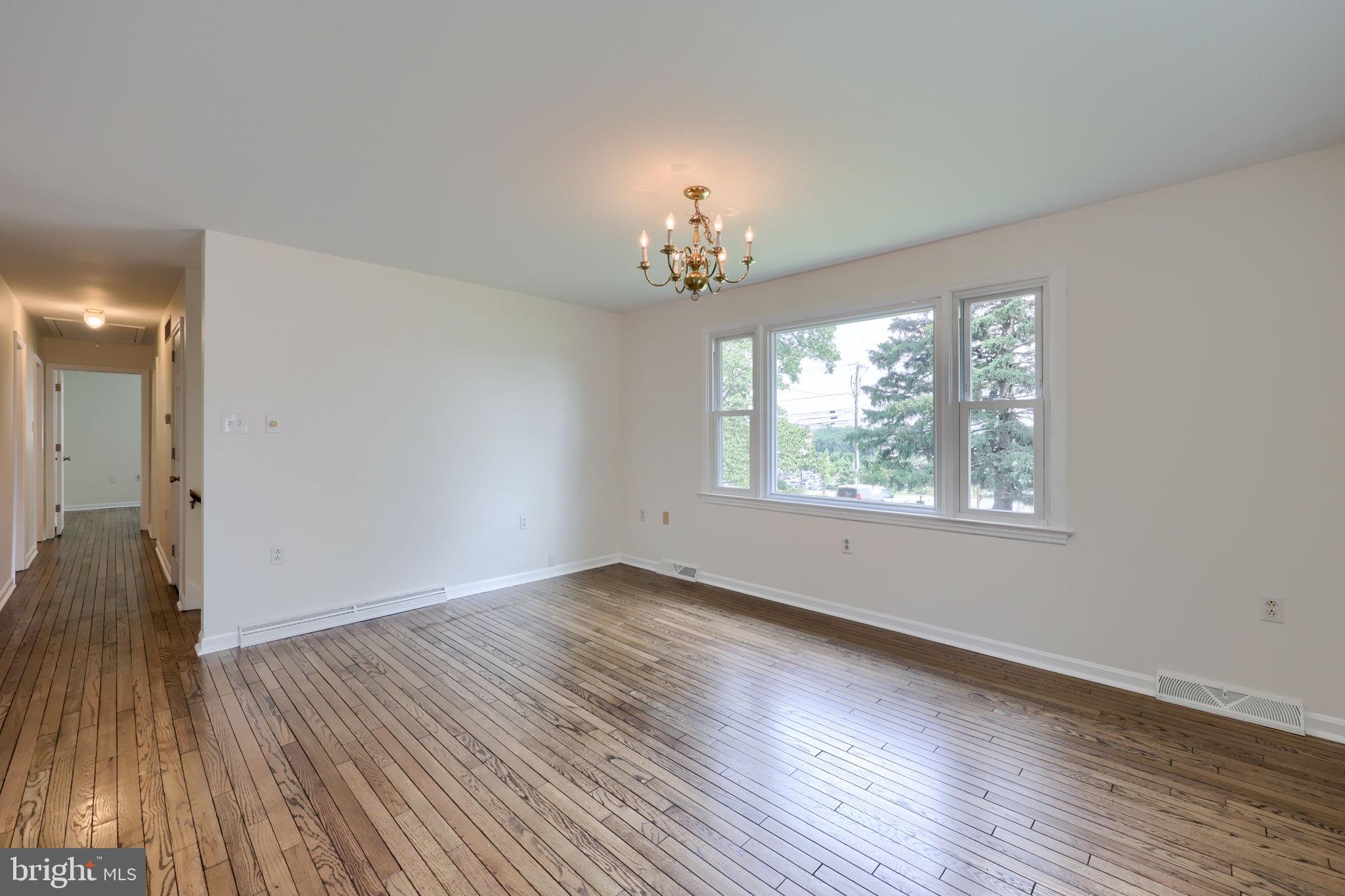 HARRISBURG PIKE - Residential