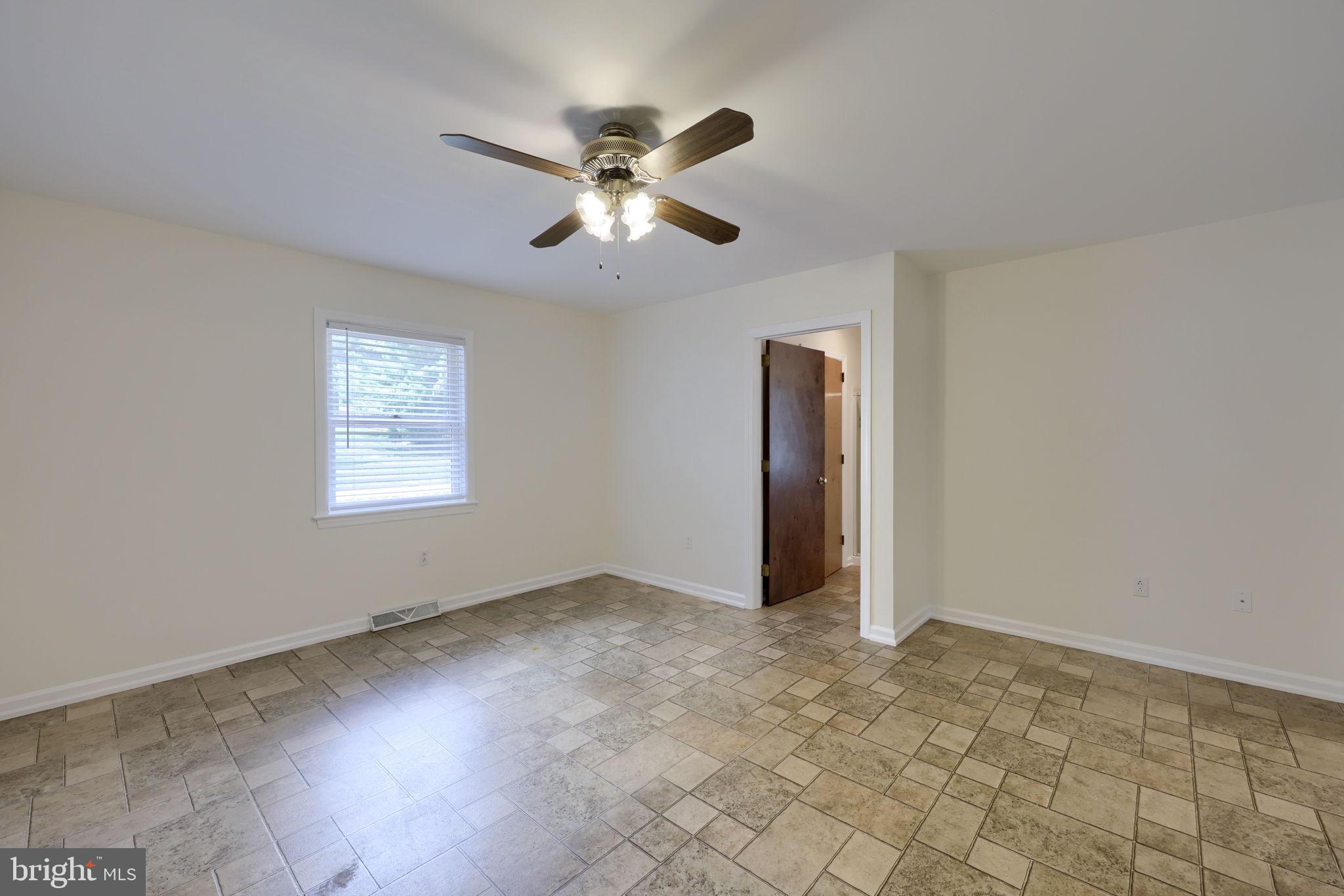 HARRISBURG PIKE - Residential