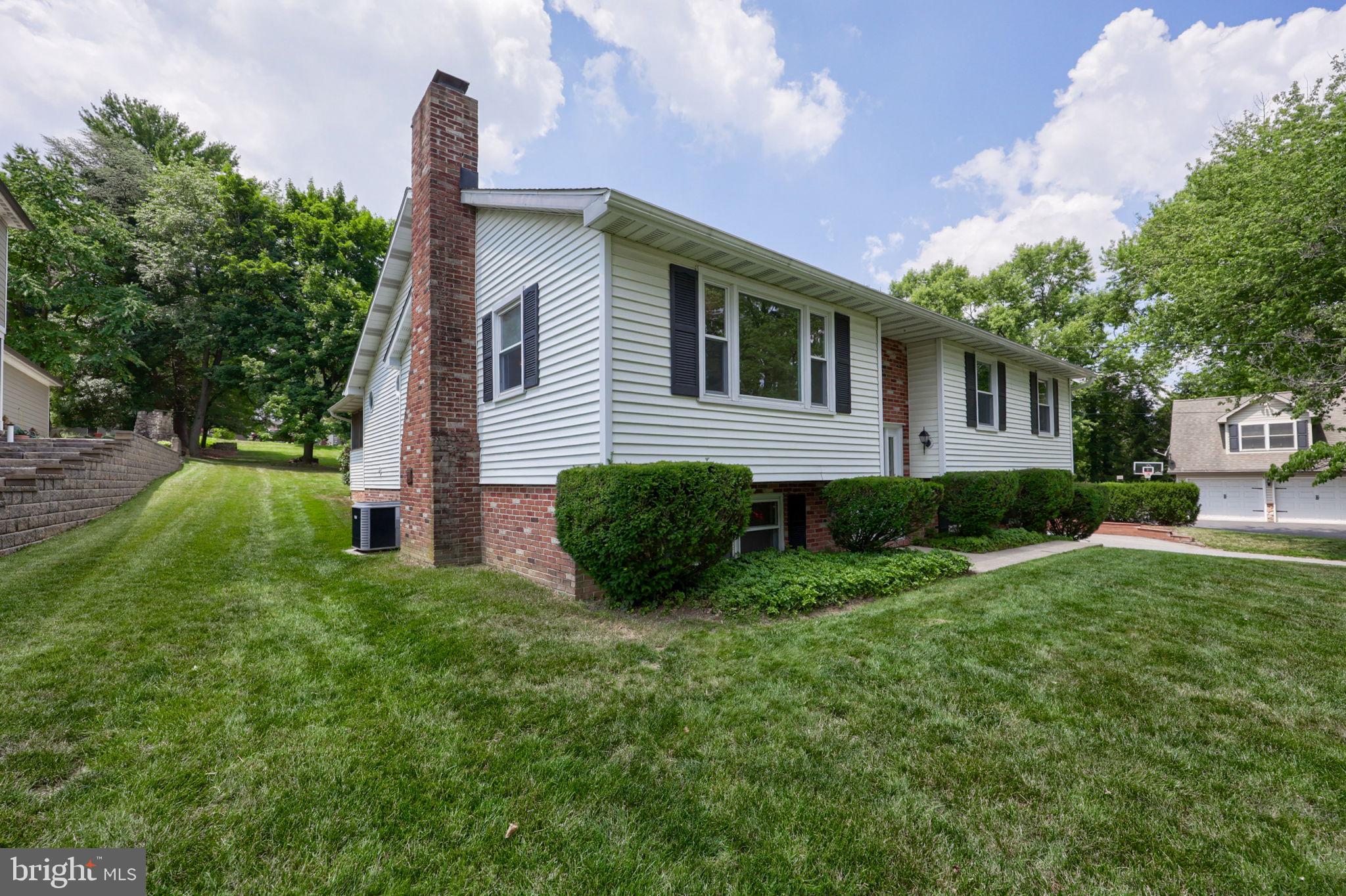 HARRISBURG PIKE - Residential