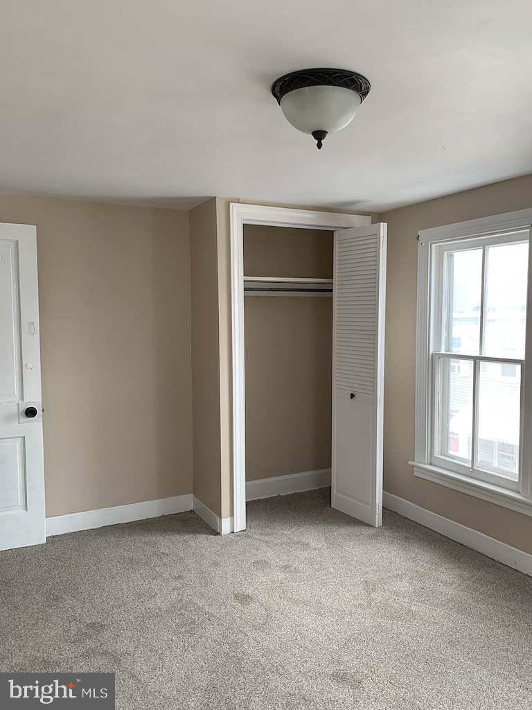 HAGERSTOWN - Residential