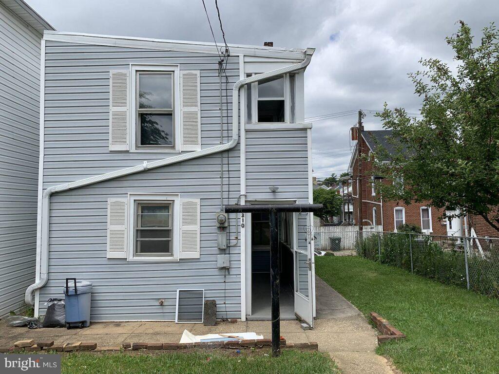 HAGERSTOWN - Residential