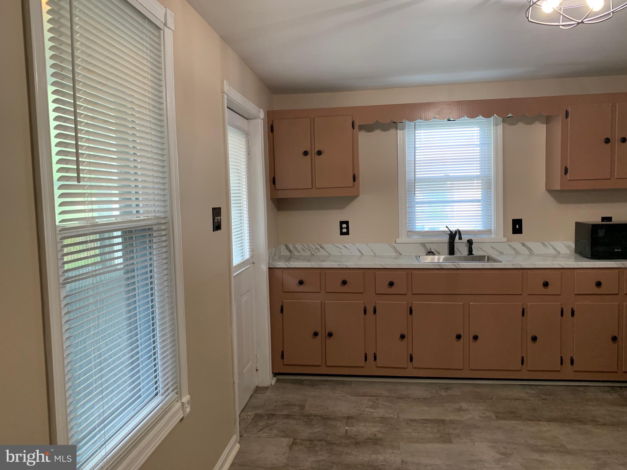 HAGERSTOWN - Residential