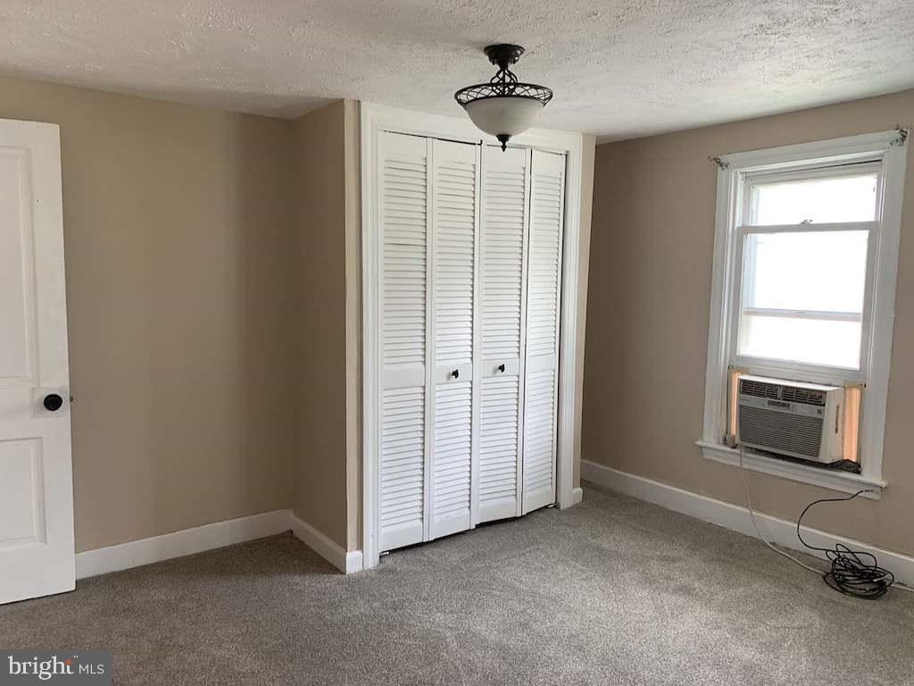 HAGERSTOWN - Residential