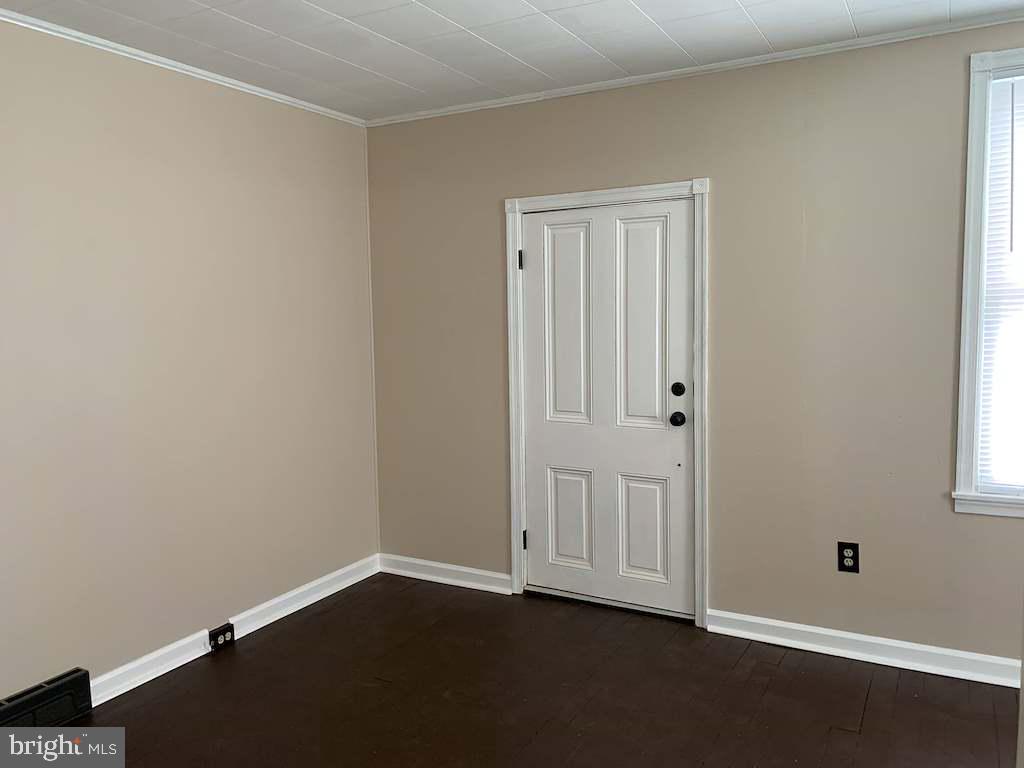 HAGERSTOWN - Residential