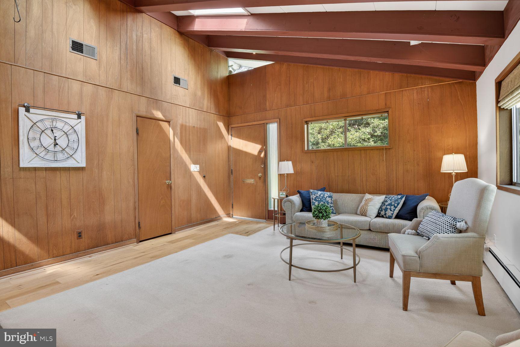 KENSINGTON PARK - Residential