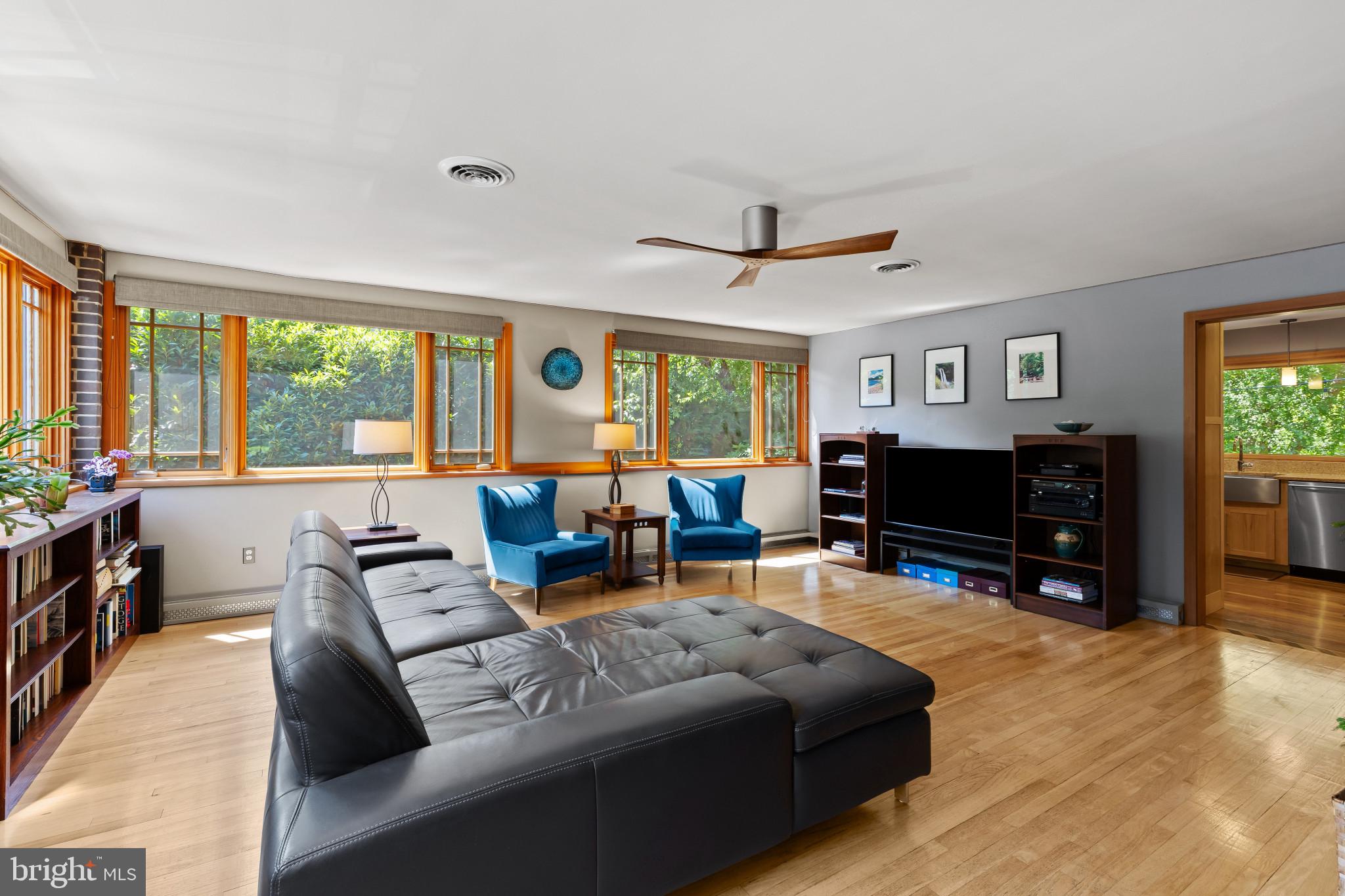 OAK LEA - Residential