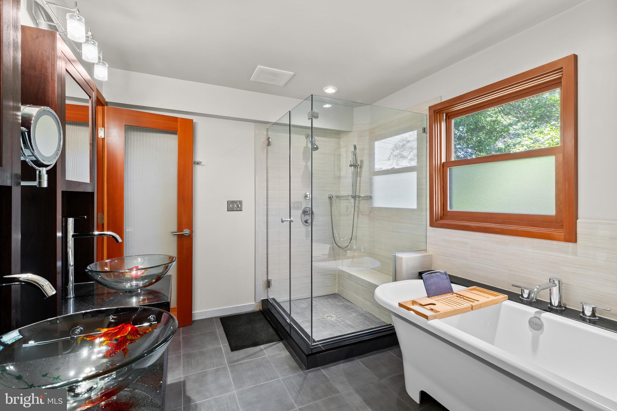 OAK LEA - Residential